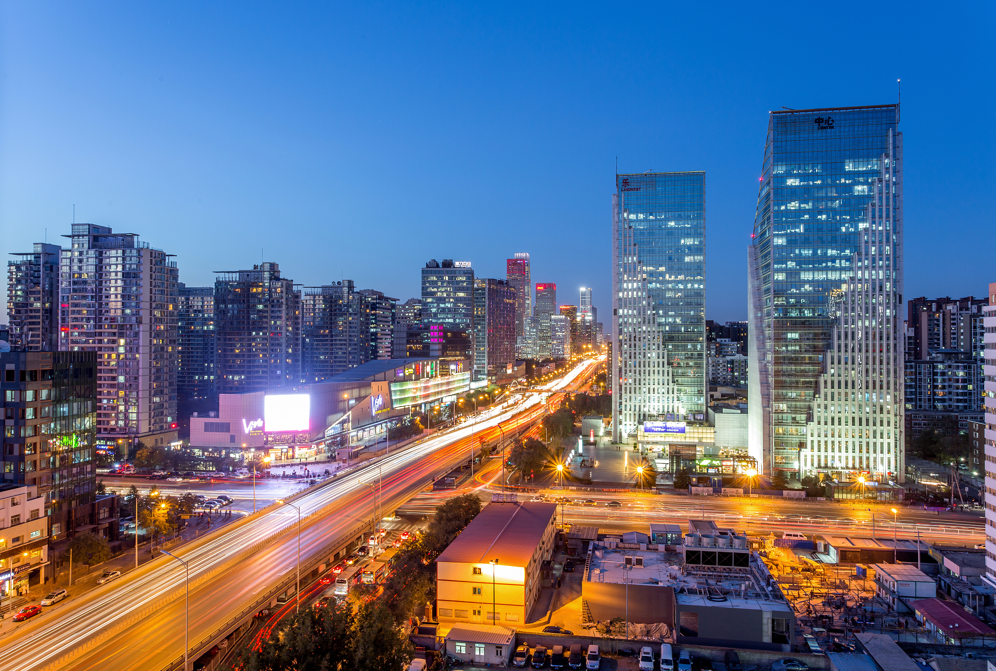 北京国贸cbd建筑群夜景