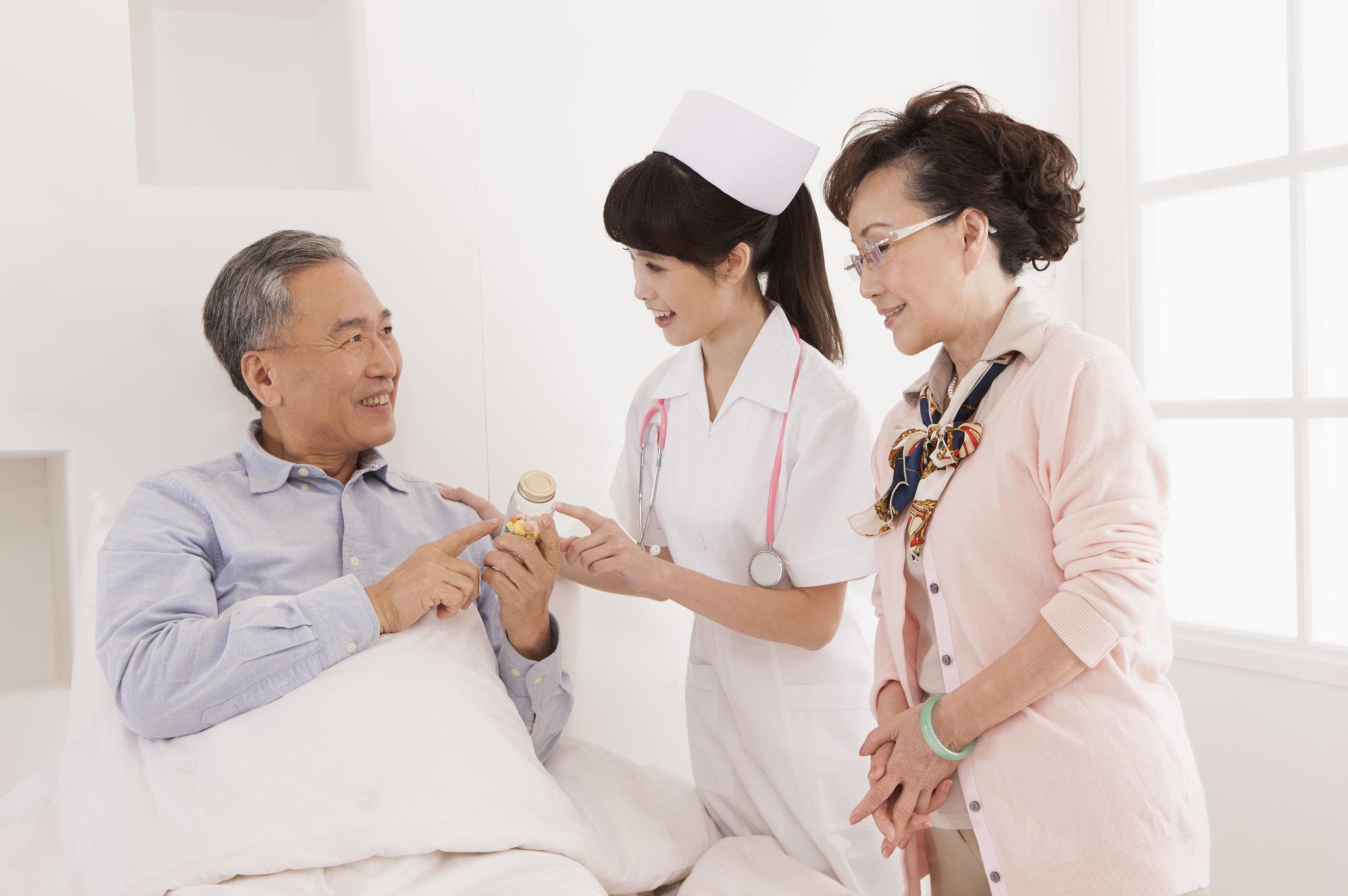 照亮生命之光，守护心灵：护理患者的温暖之旅