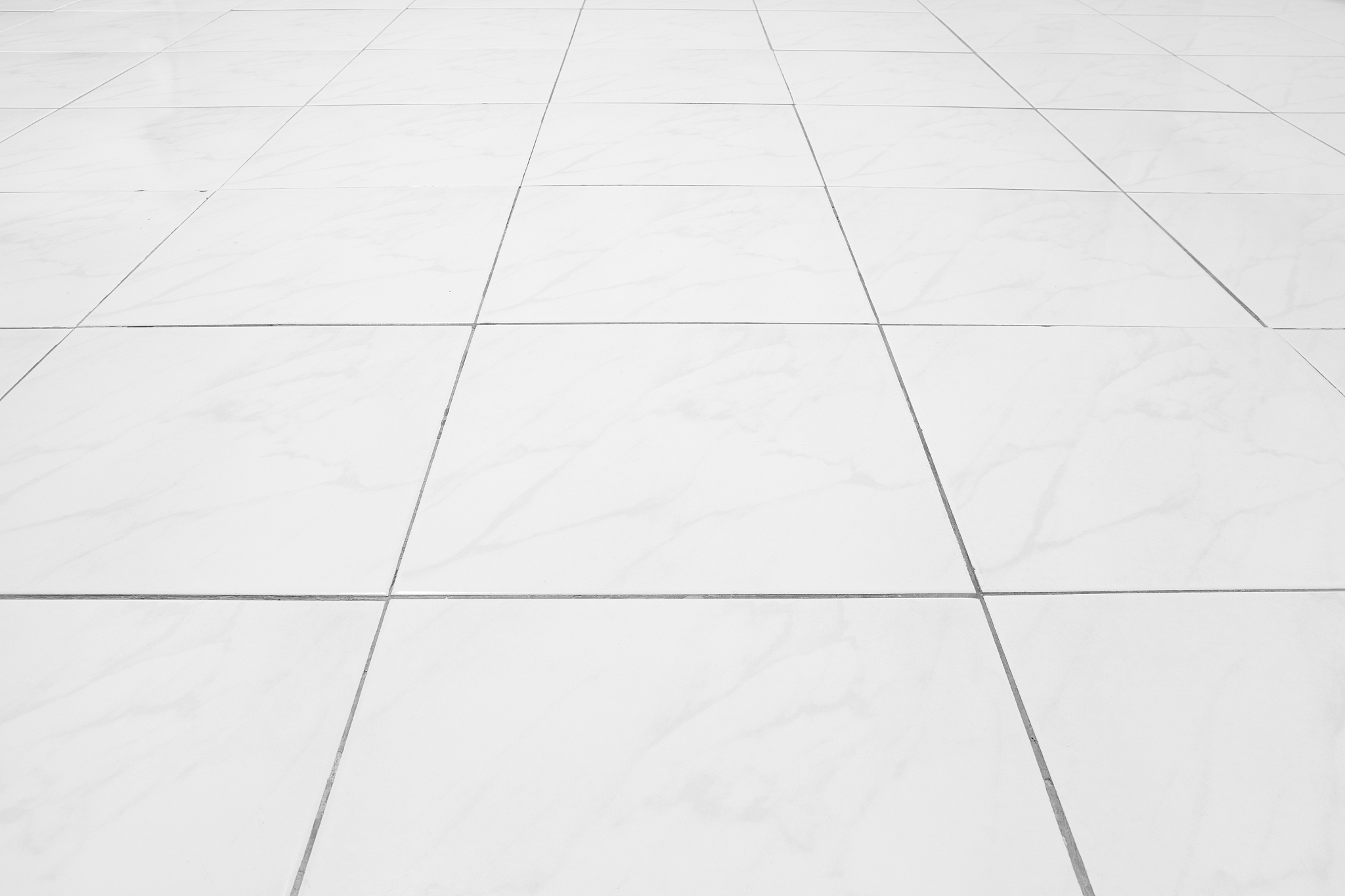 方形瓷砖排列：唯一有效的选择