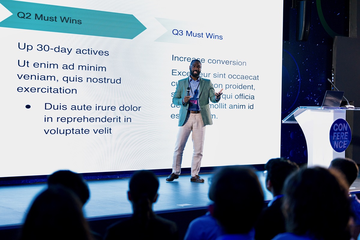 inprove the sentenceAs this event will arouse public interest in science and technology it is anticipated that it can provide an opportunity for exchanging scientific knowledge among youngsters