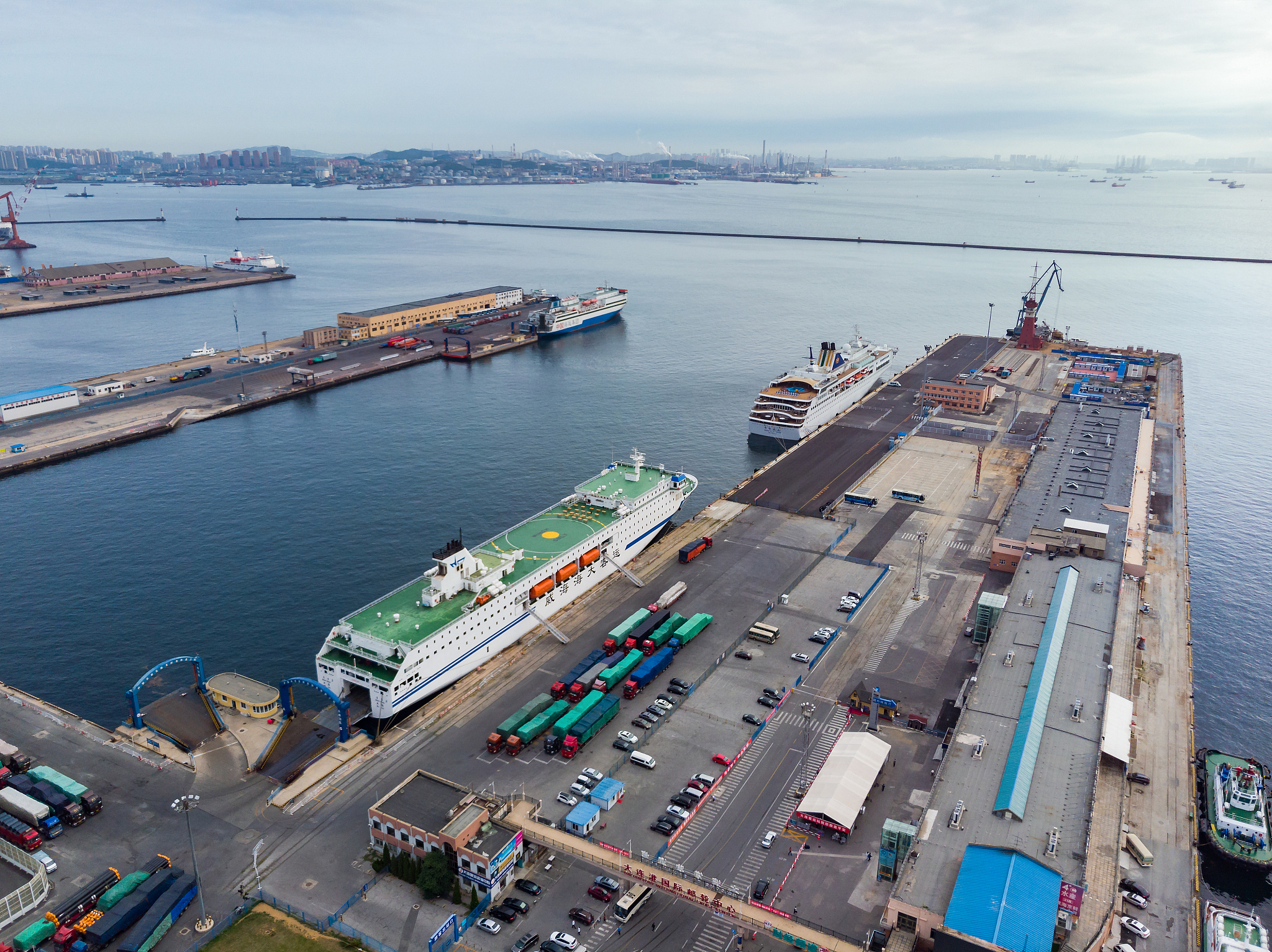 大连枫叶职业技术学院的港口物流管理专业前景有哪些