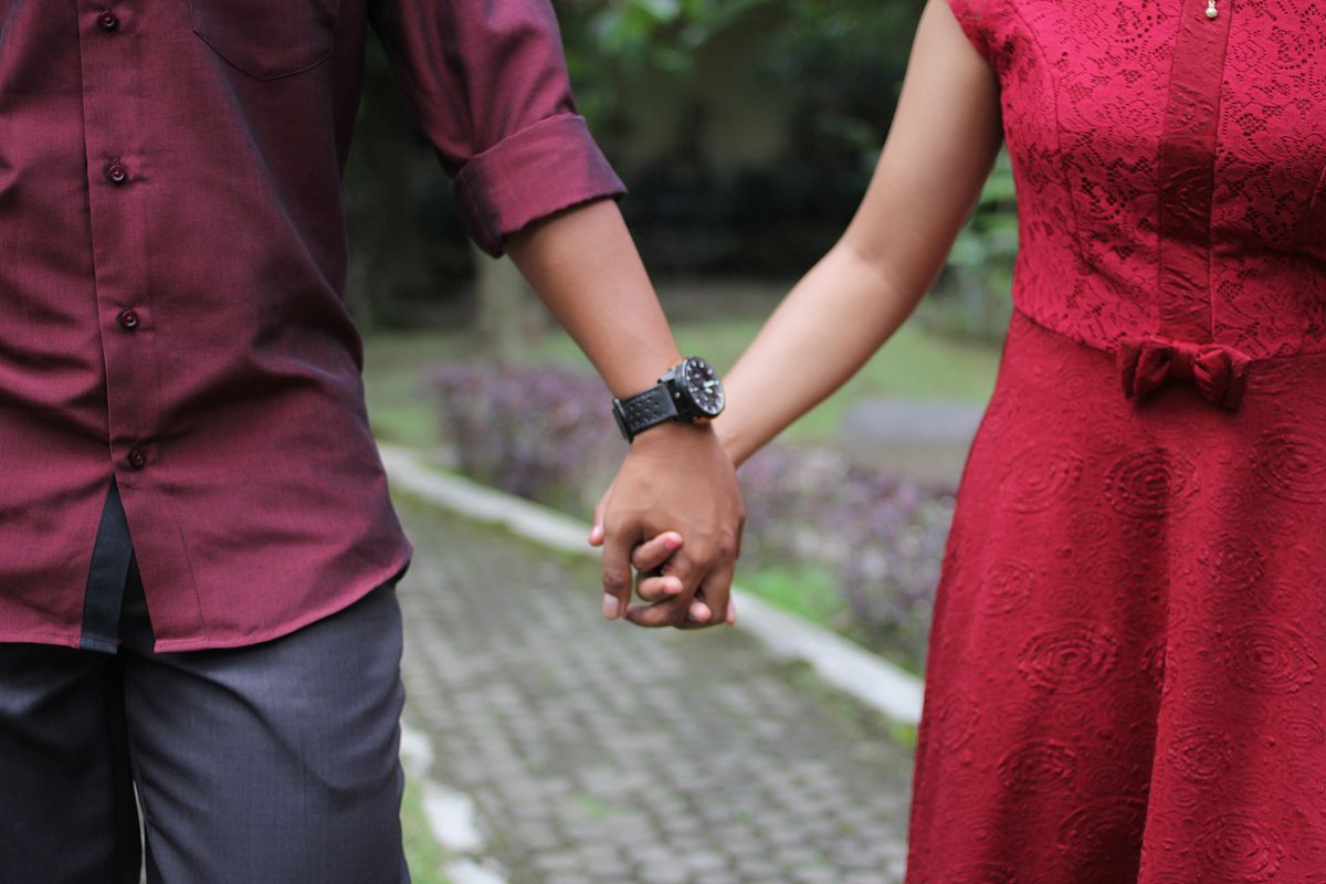 请600字博客文章主题是：十年是什么婚