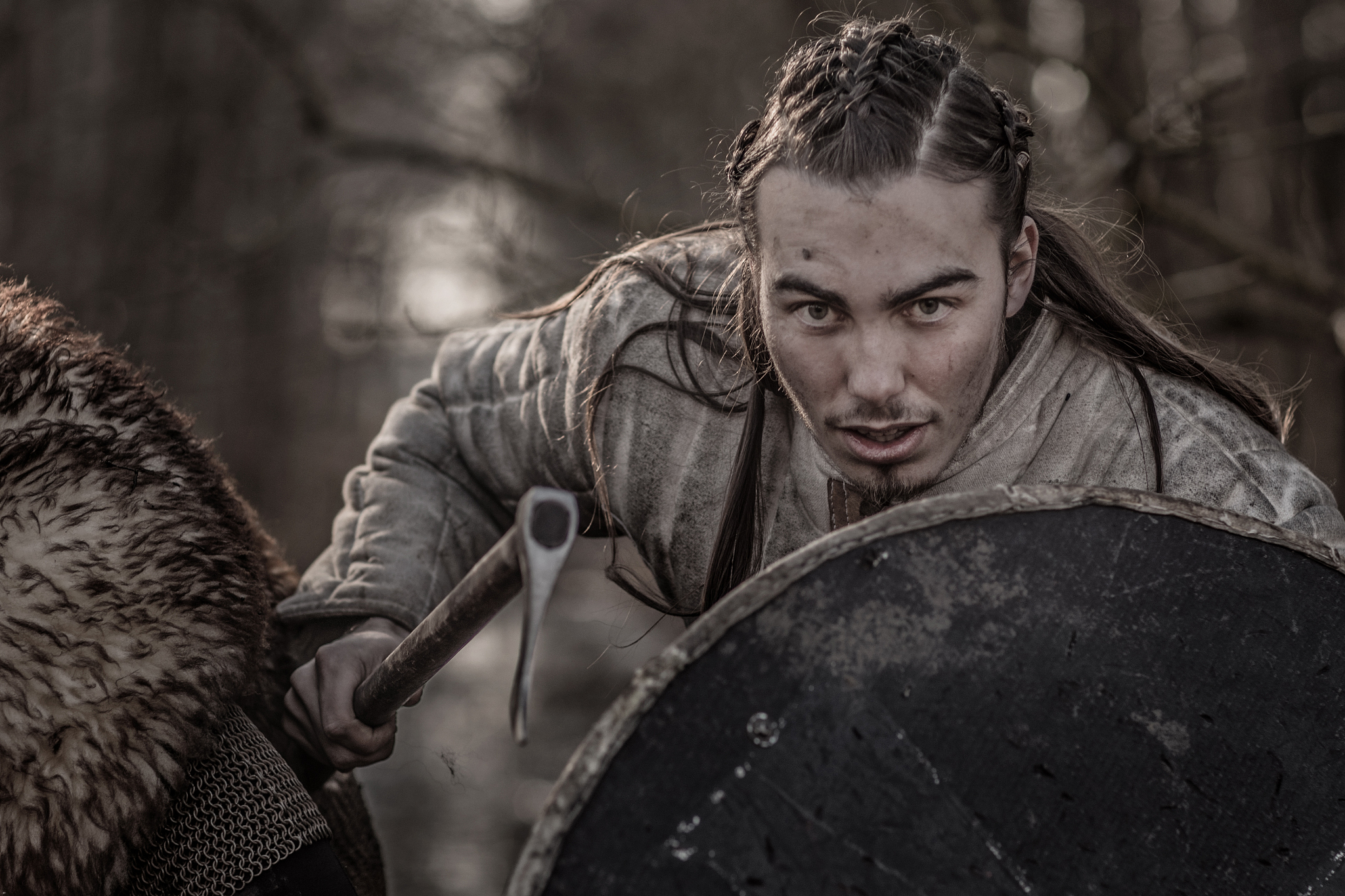 冰与火之歌：权力的游戏原著，七部史诗奇幻小说