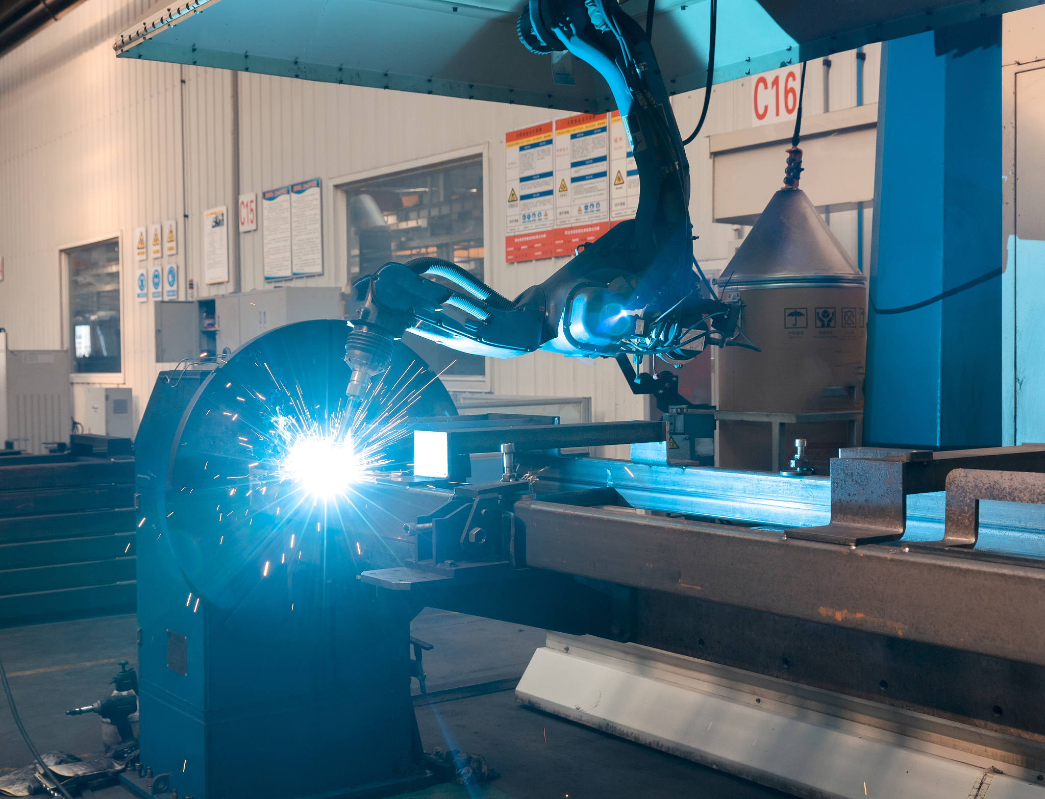 三轴试验详解：原理、应用及意义