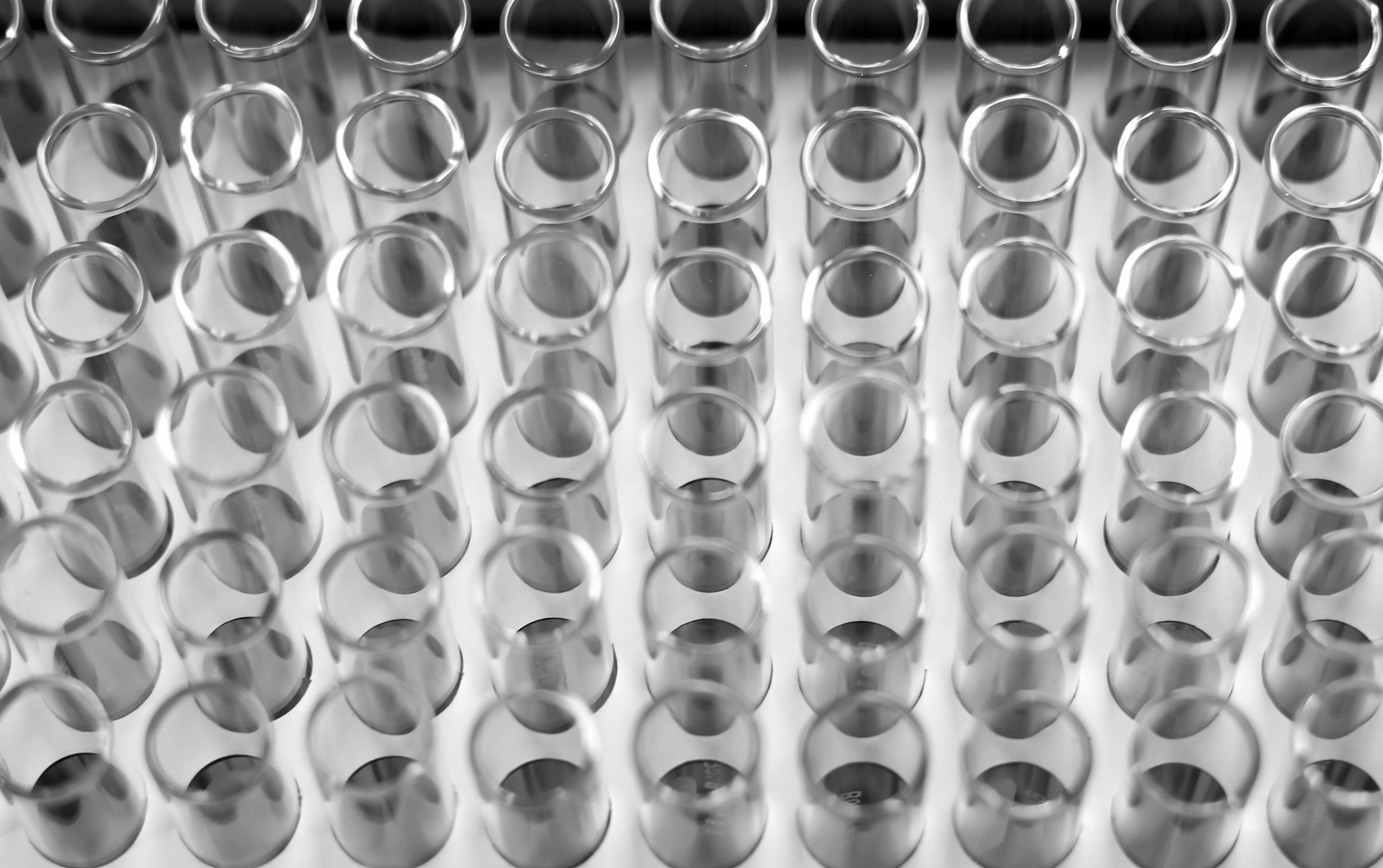 无结纳米线晶体管：彻底颠覆传统晶体管设计