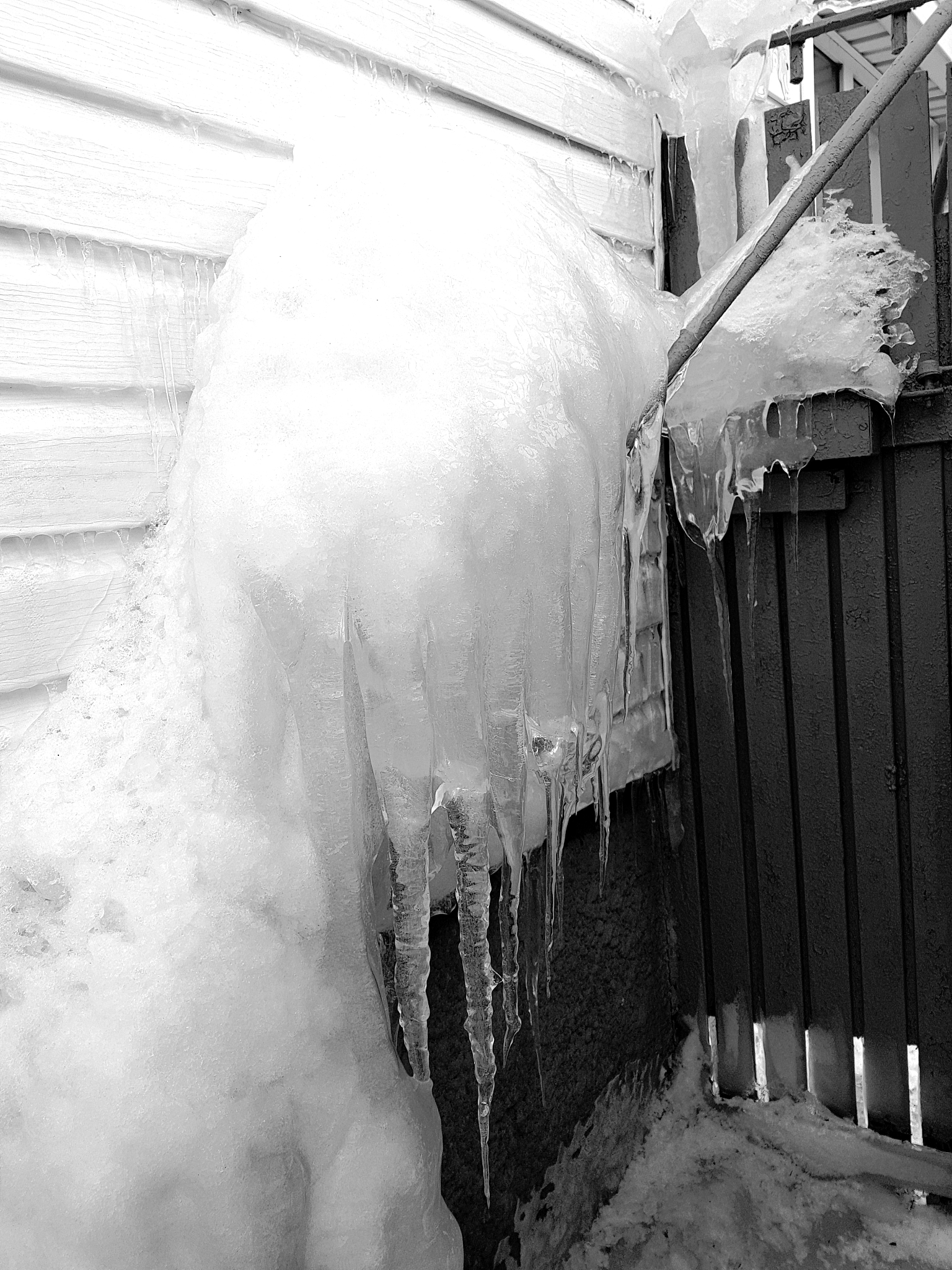 假如被困冰库怎么办？