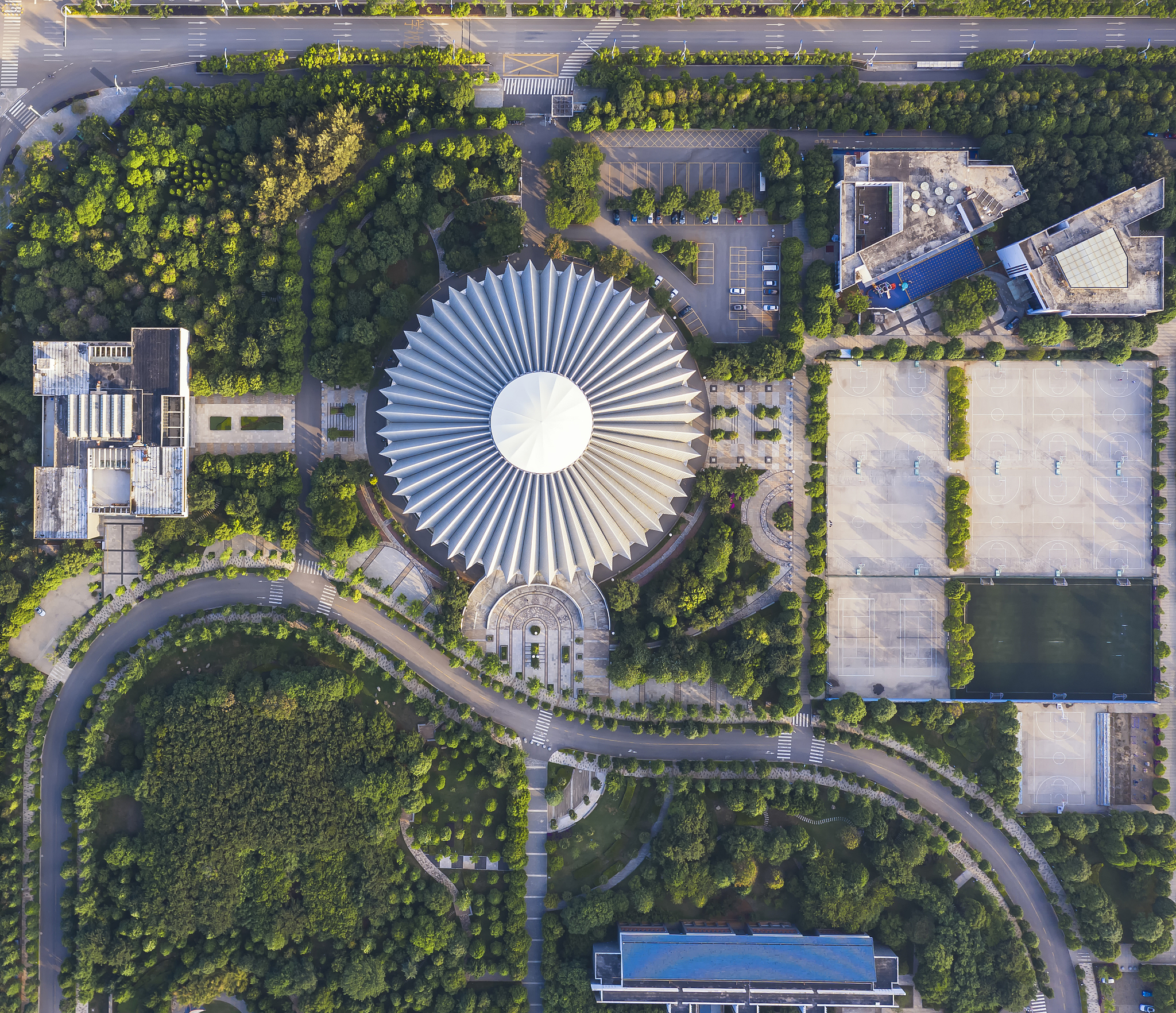 云南高校专业介绍：探索云南的教育资源