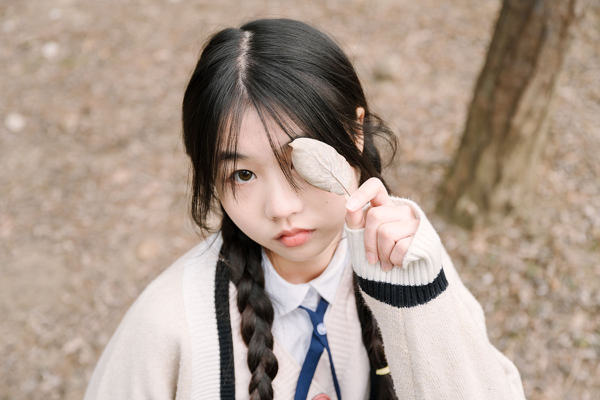 年轻的亚洲女性