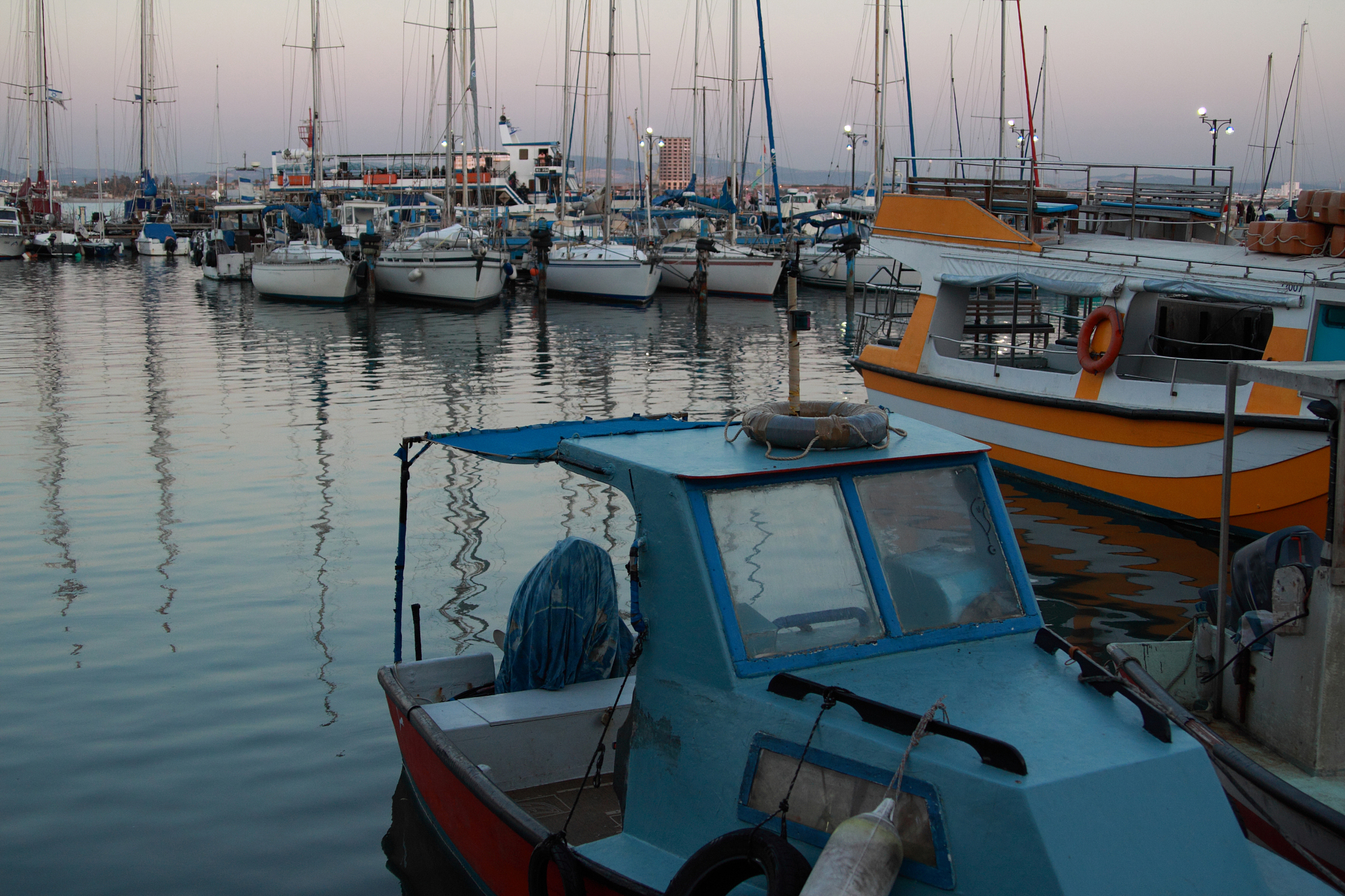 the fisherman port in acco