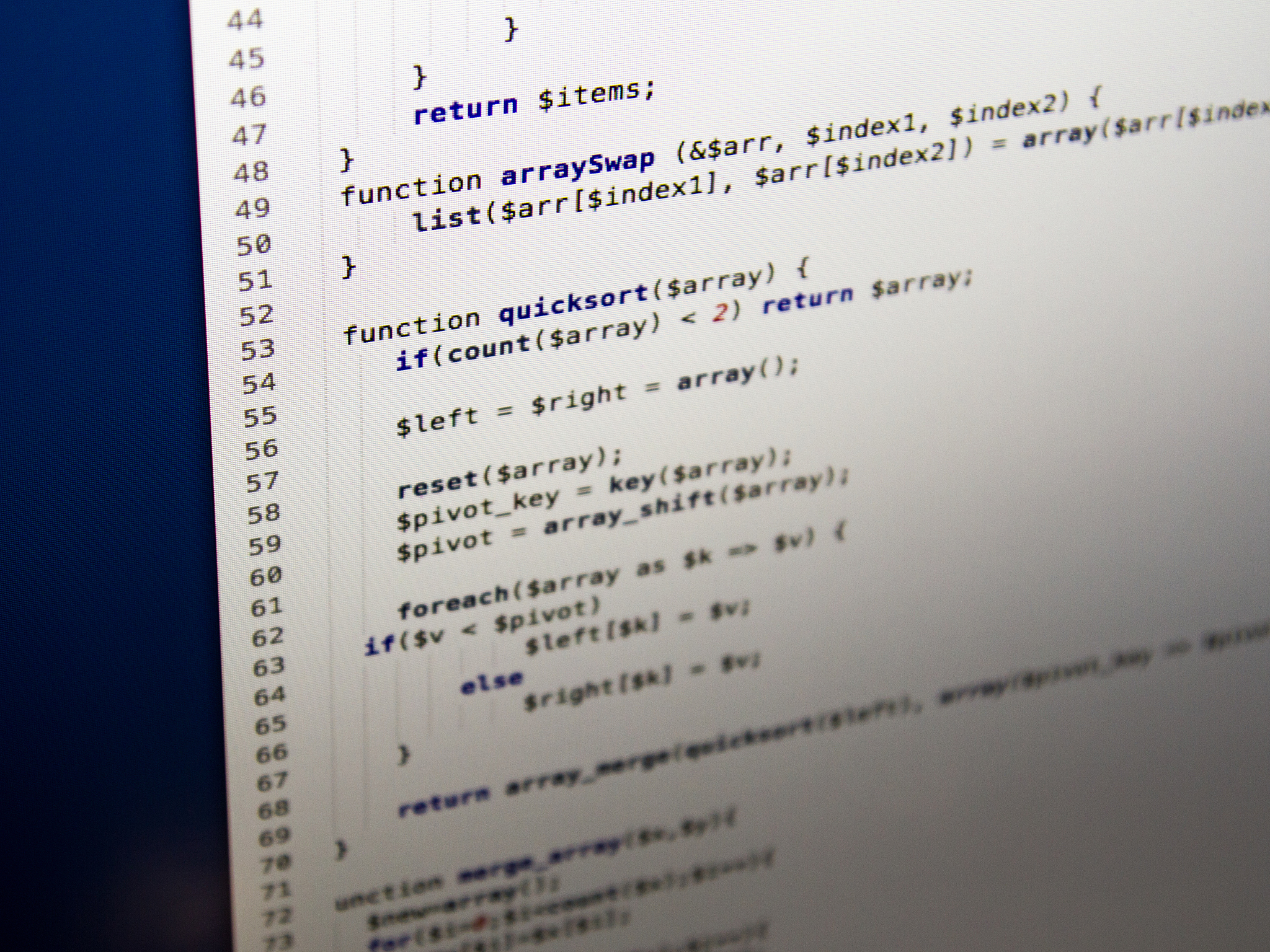 MetaTrader 4 QL4 错误：变量声明和全局作用域问题
