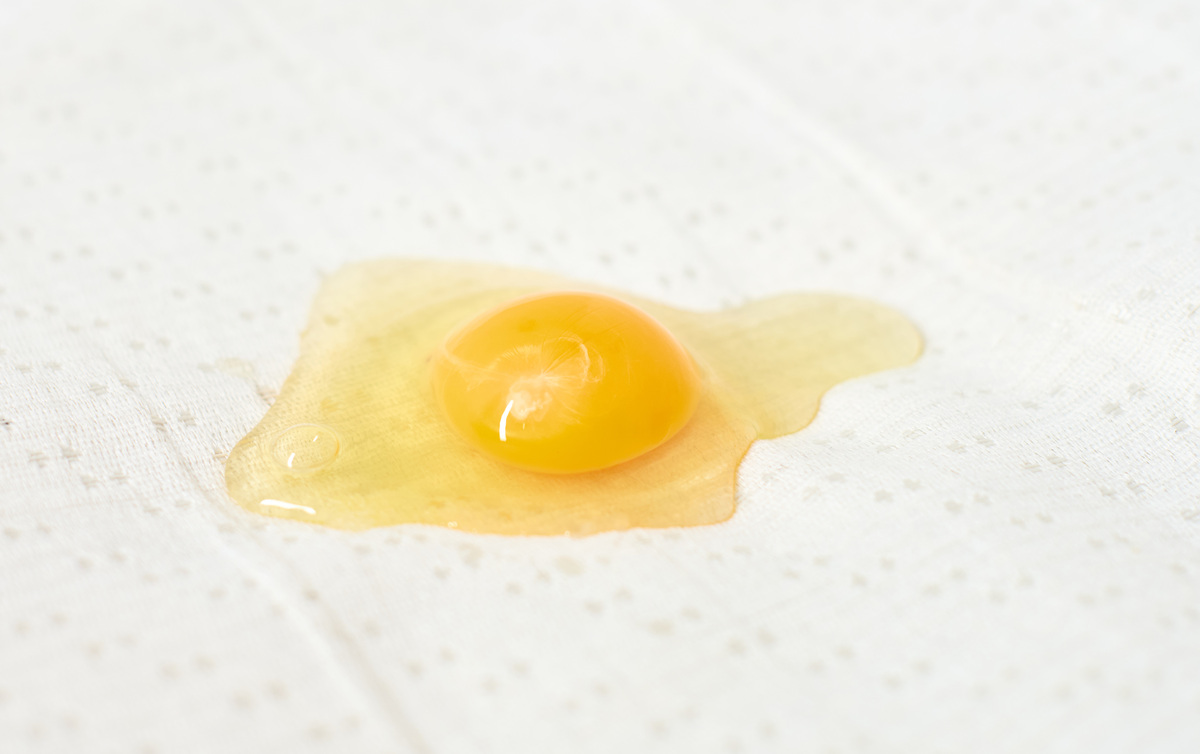 鸡蛋泄水了还能吃吗？安全、烹饪、营养全面解读