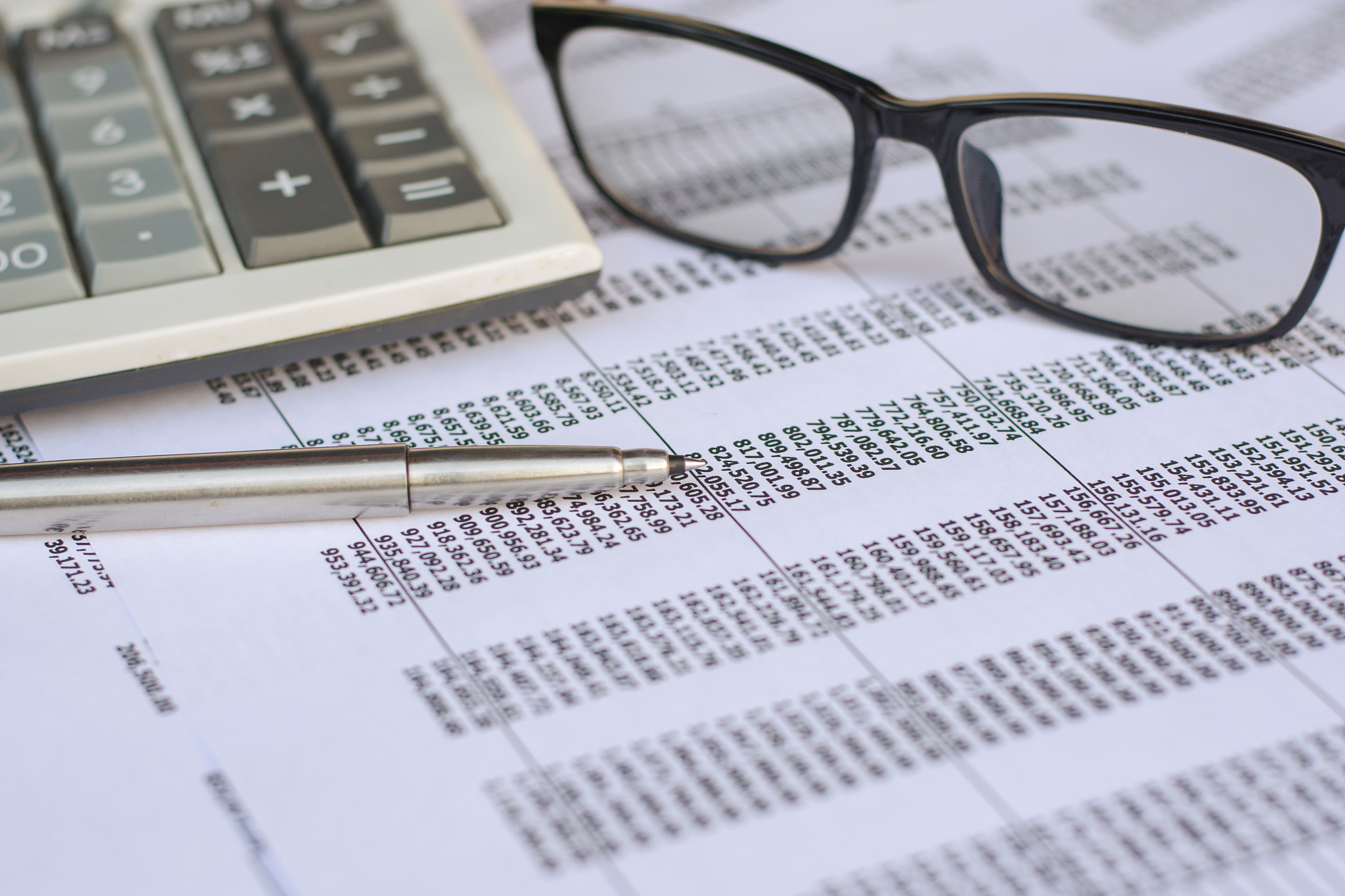 资产负债表变化后，所有者权益计算：负债大于资产，经营状况不佳