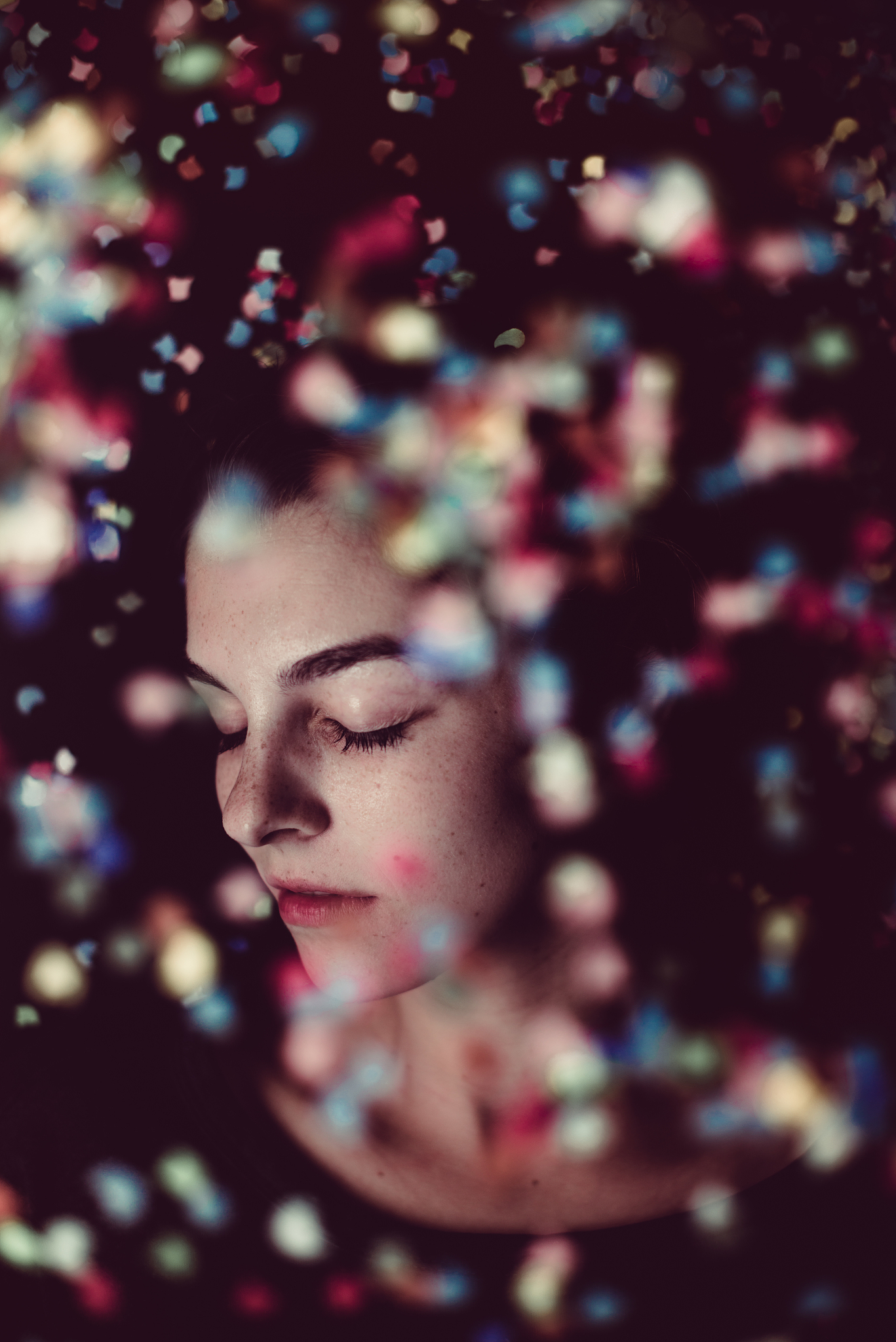 爱无情是什么意思？