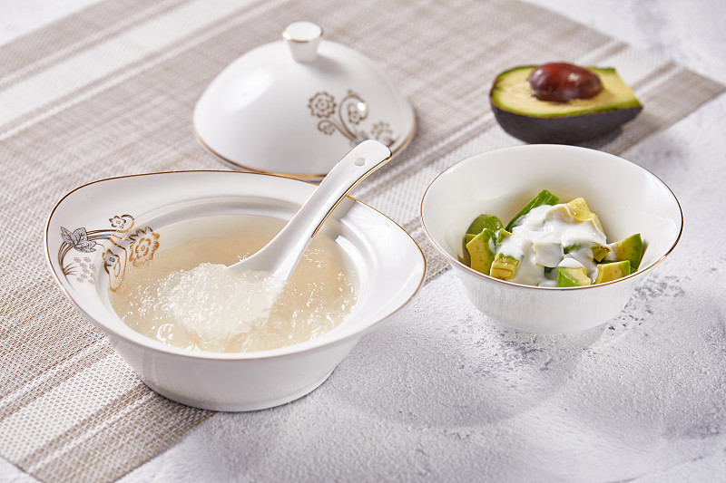 燕窝有雌激素的吗