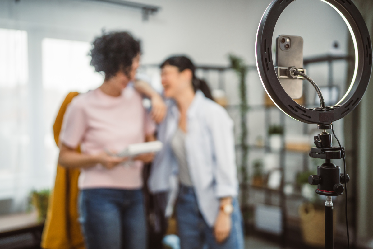 多元化视角下大学生视频直播偏好研究：以哔哩哔哩为例