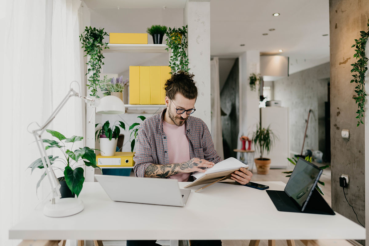 静业是什么意思_词语静业的意思