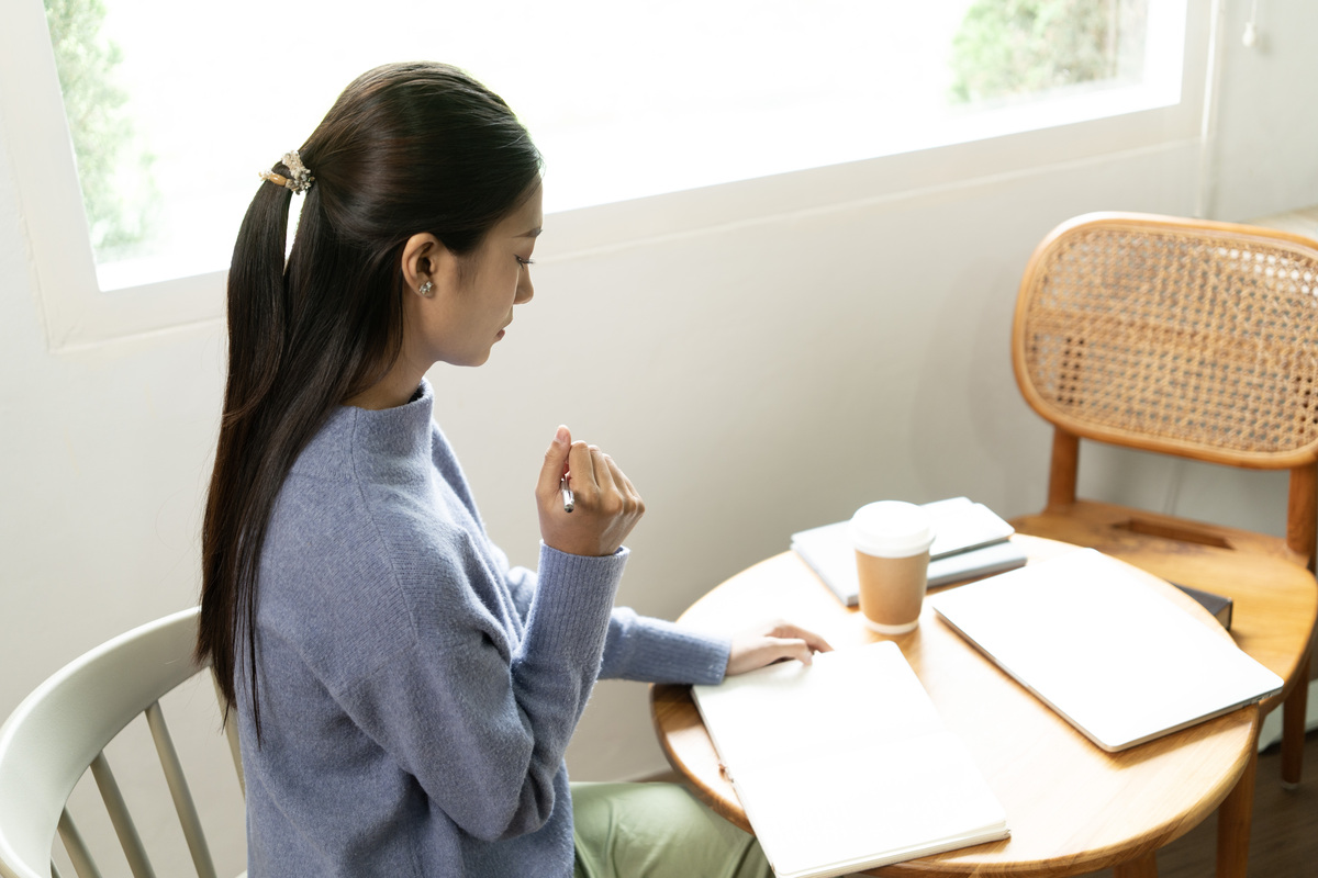 静一点：在喧嚣中寻找宁静