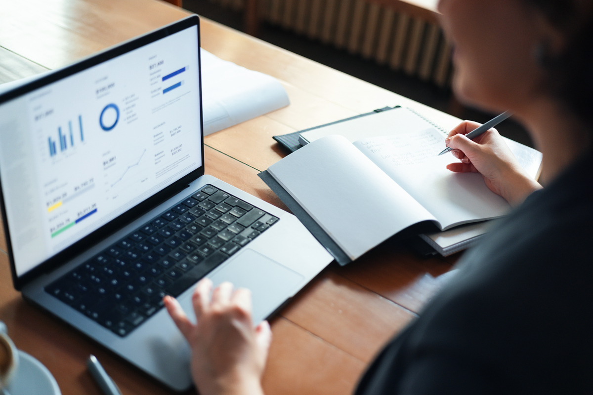 电脑恢复出厂设置：完整步骤和注意事项