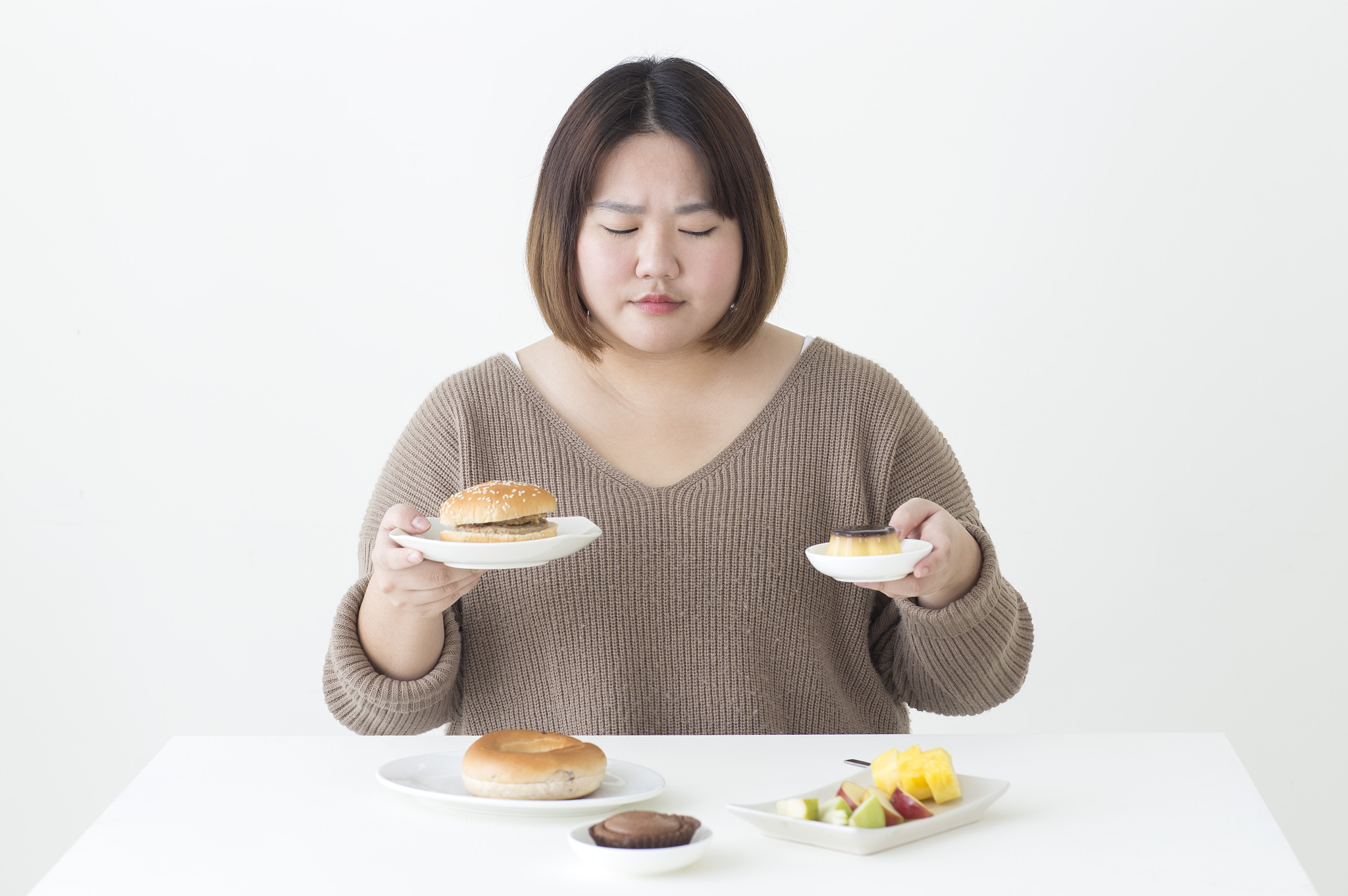吃饭嚼的时间长真的会让脸变大吗？
