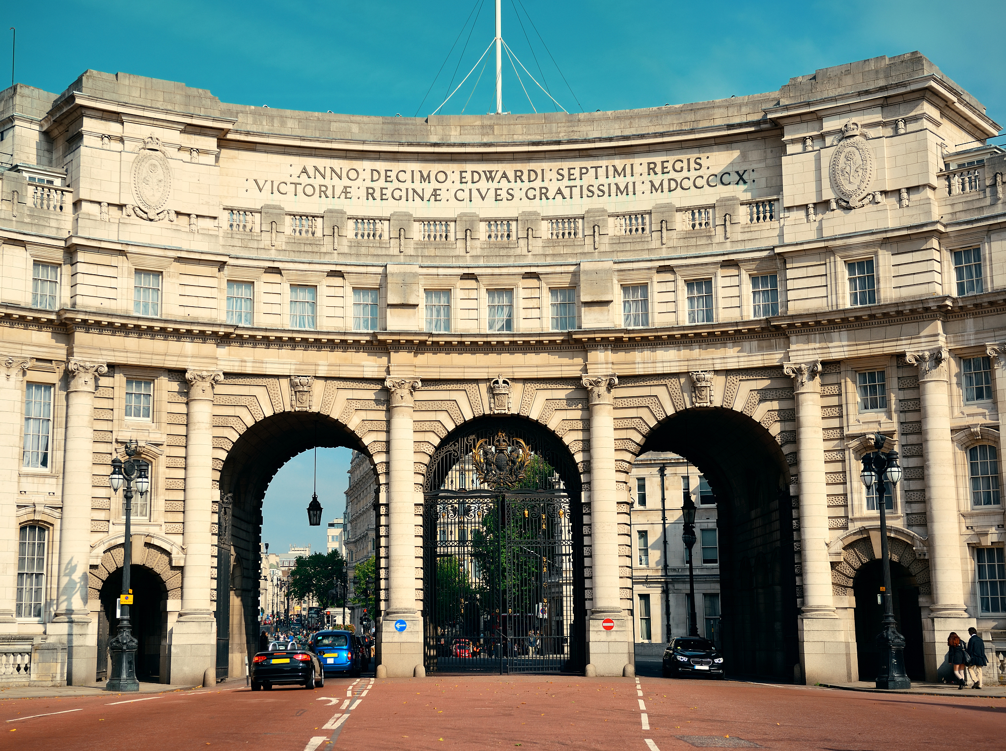 admiralty arch london