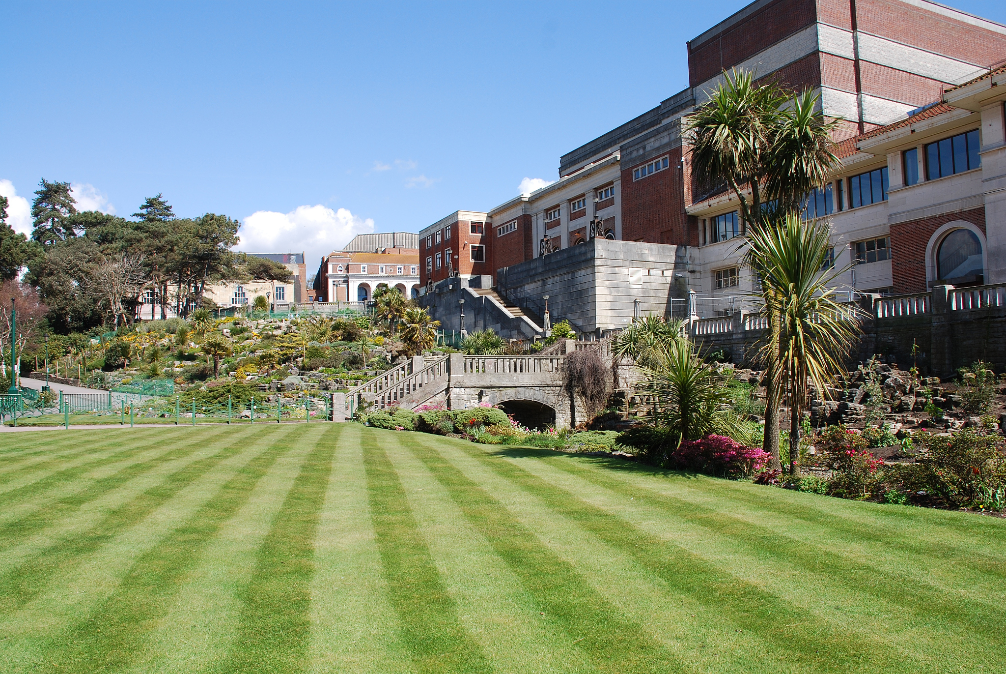 bournemouth gardens and pavilion