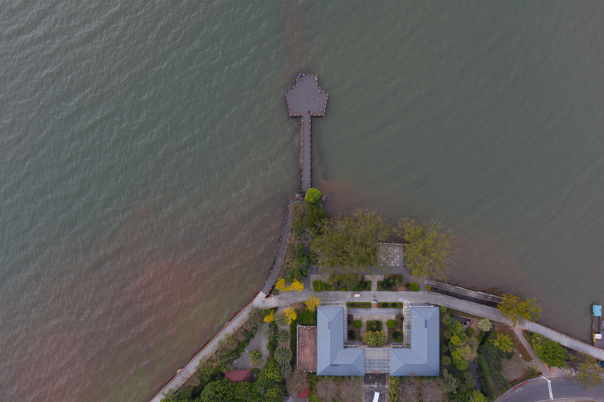 西昌航天学校地址查询 - 详细地址及联系方式