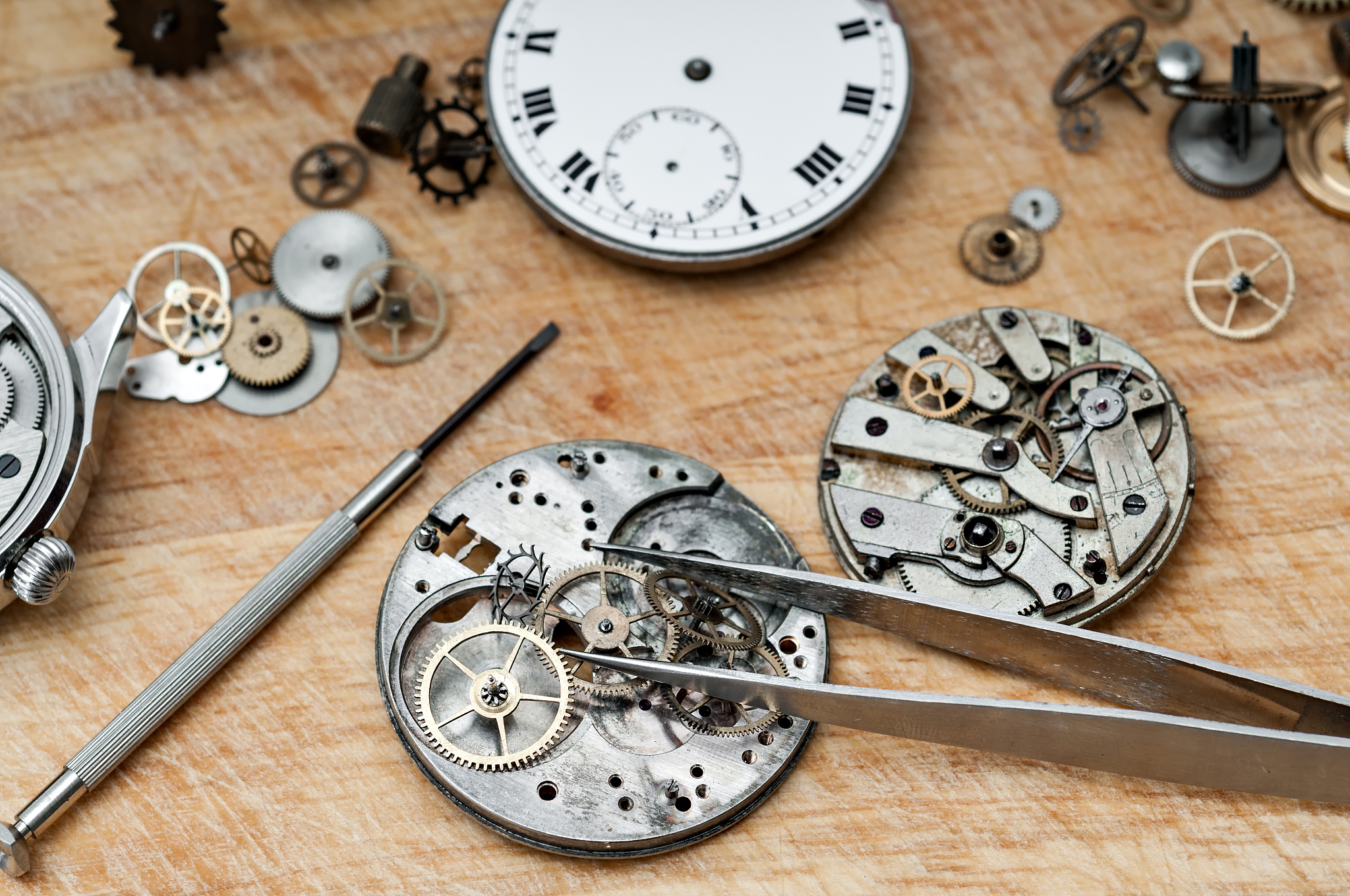 钟表维修专业主要学习哪些课程