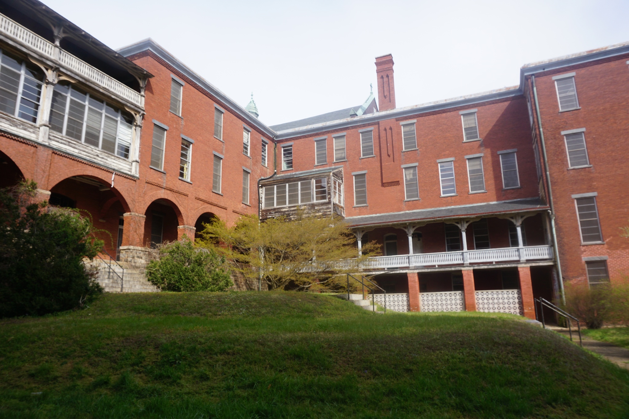 mansions, abandoned asylums, abandoned churches, abandoned schoo