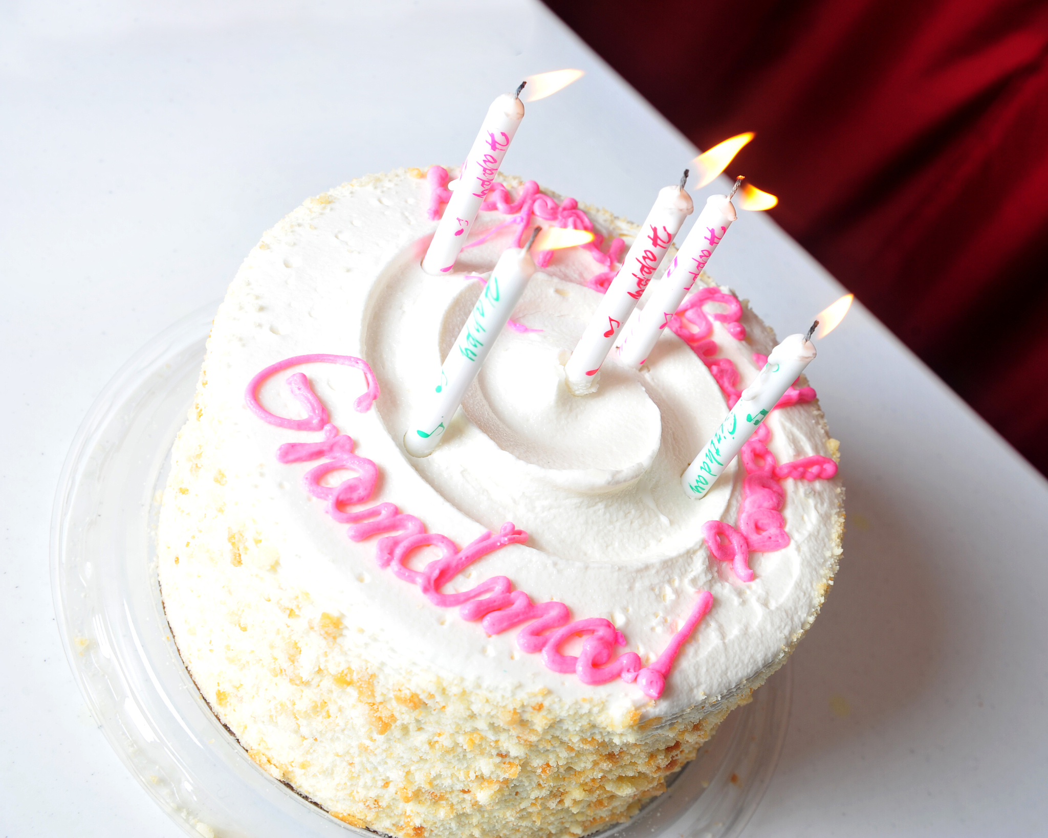 哥哥过生日，拒绝蛋糕怎么办？如何让他感受到你的心意？