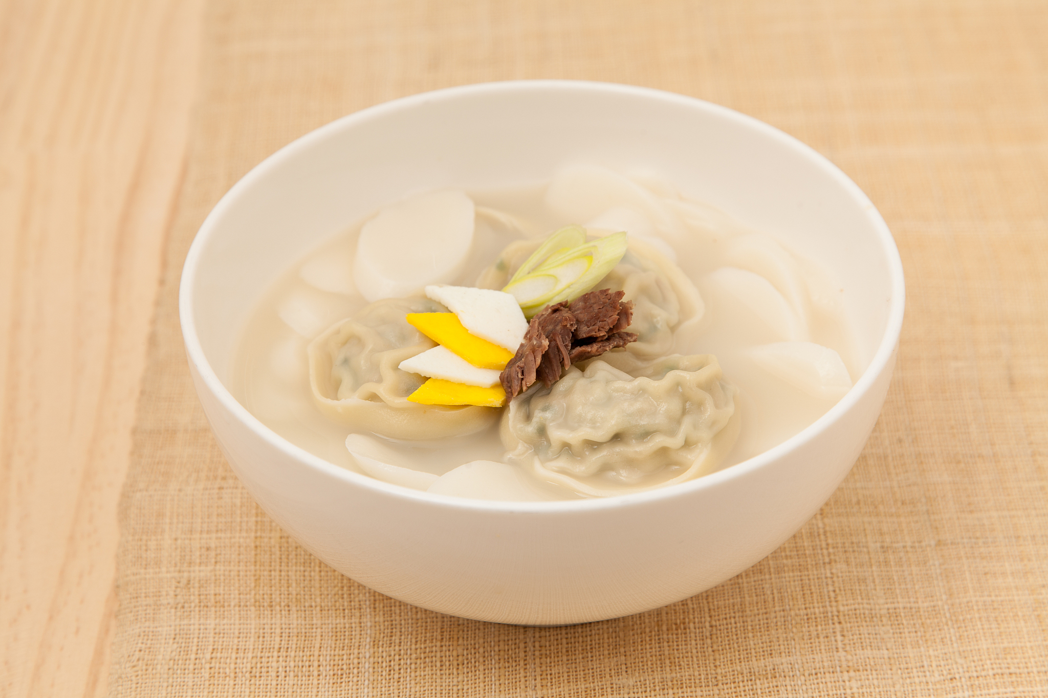 tteokguk, rice-cake soup