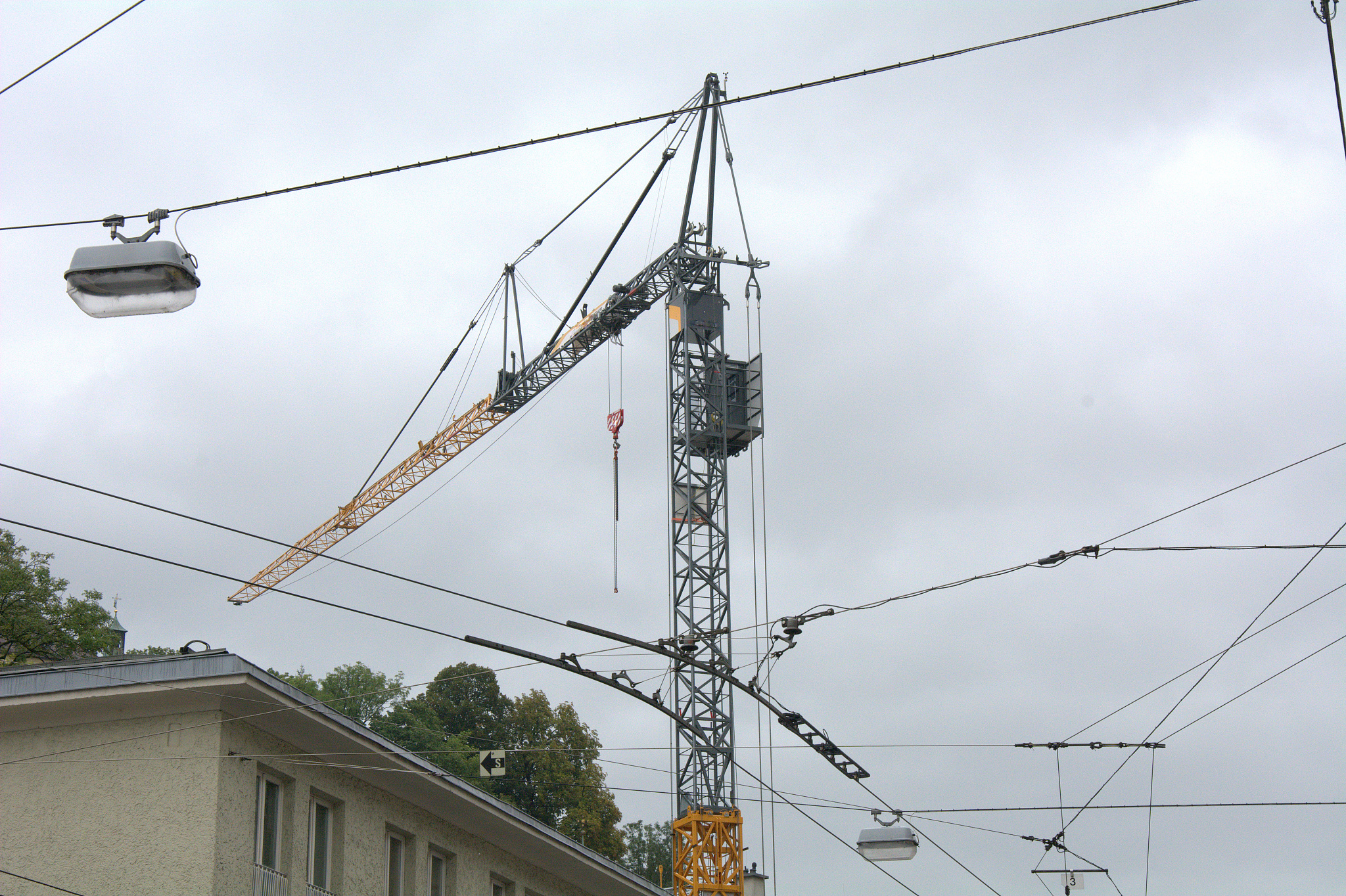 tower crane in salzburg
