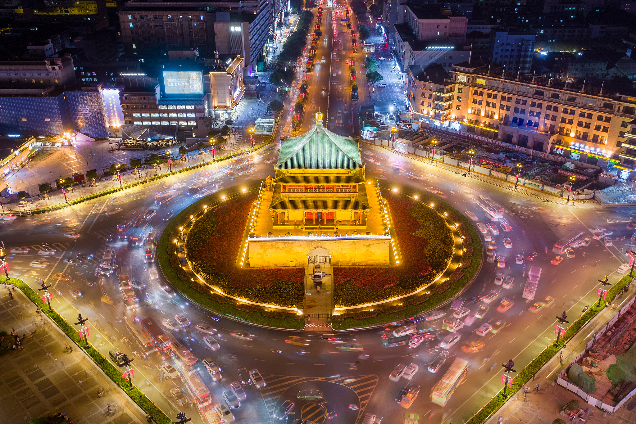 陕西西安钟楼夜景风光全景航拍