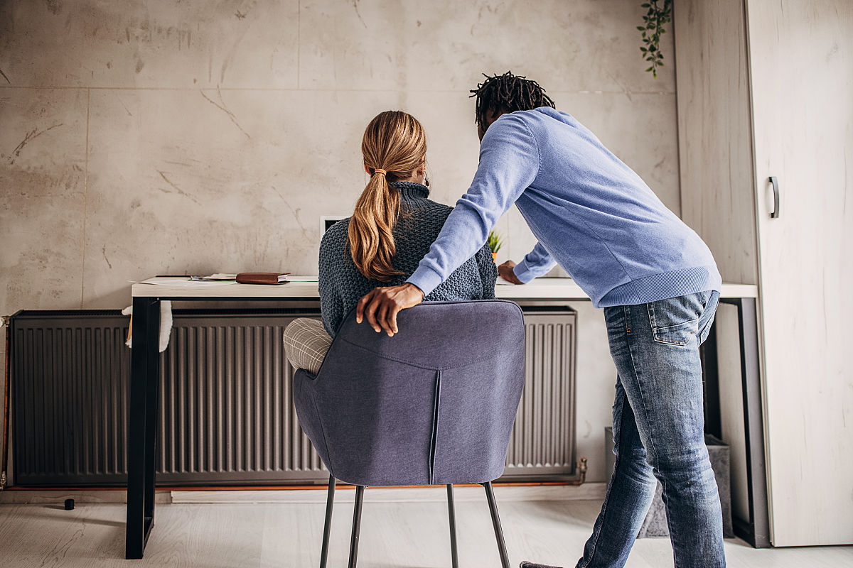 已婚男人出轨原因分析：3种常见情况和应对措施