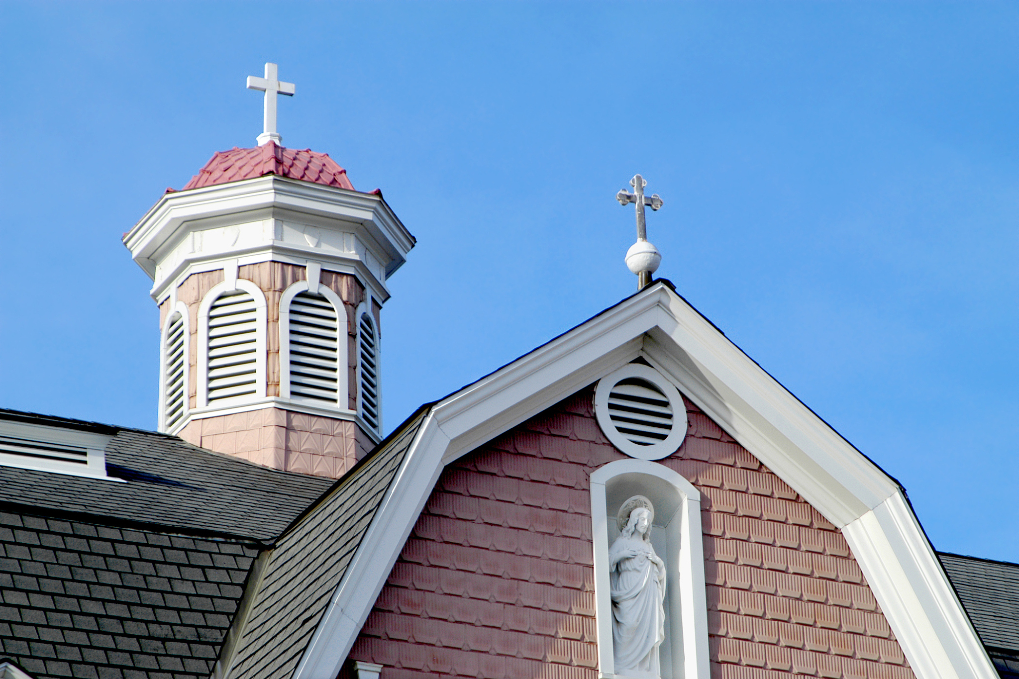 西安军需工业学校皮革制品造型设计系专业招生好不好？