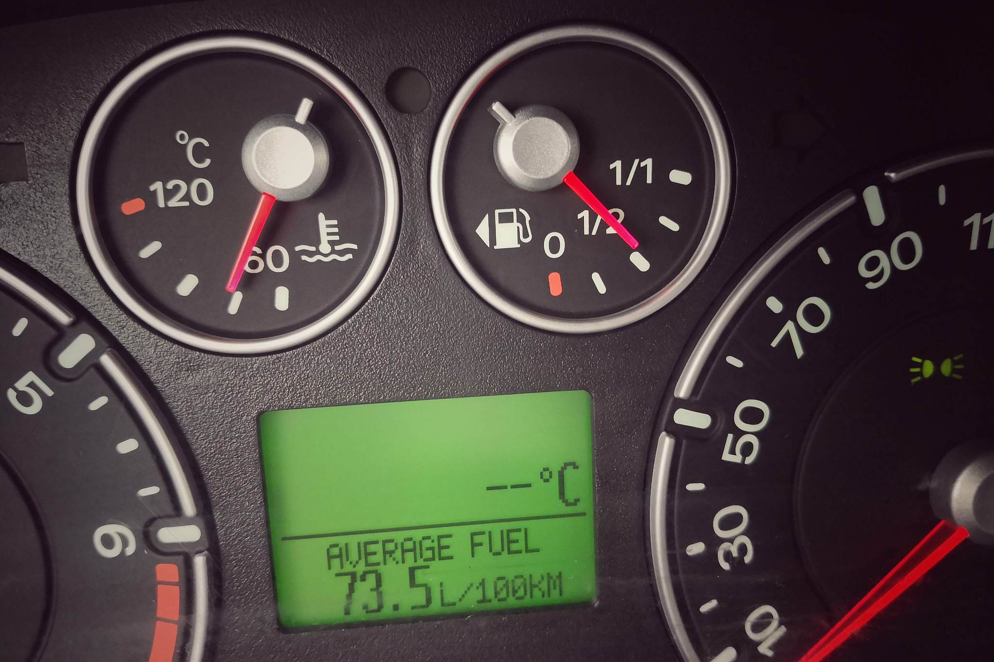 car high fuel consumption