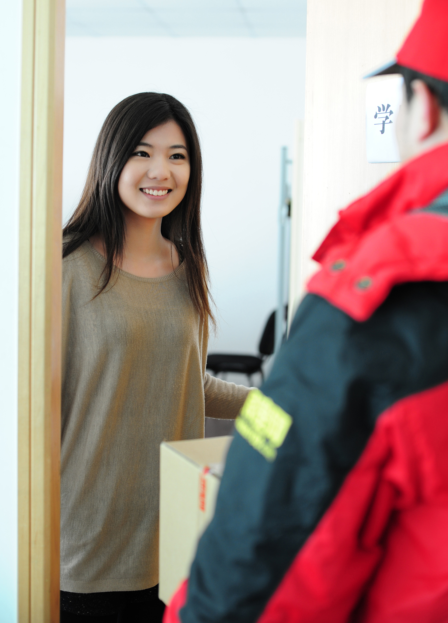 2023年甘肃女孩子中专学什么专业好找工作？