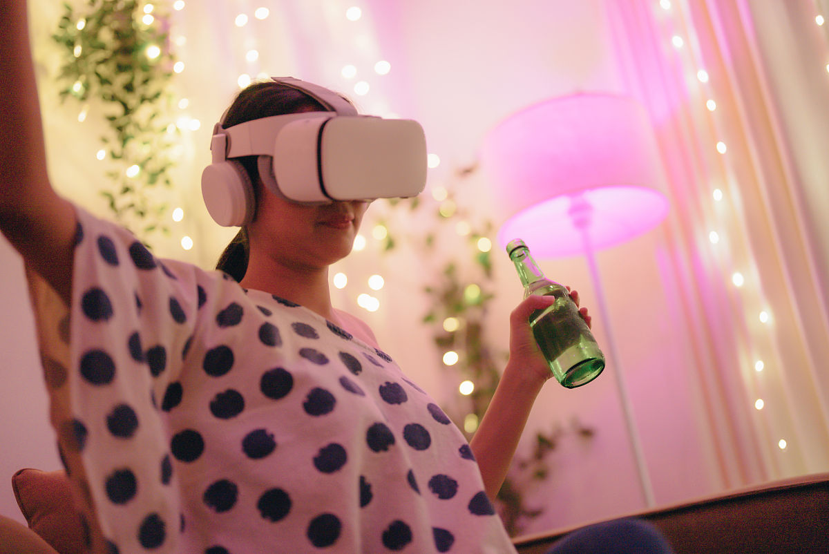 vr眼镜近视眼可以用吗
