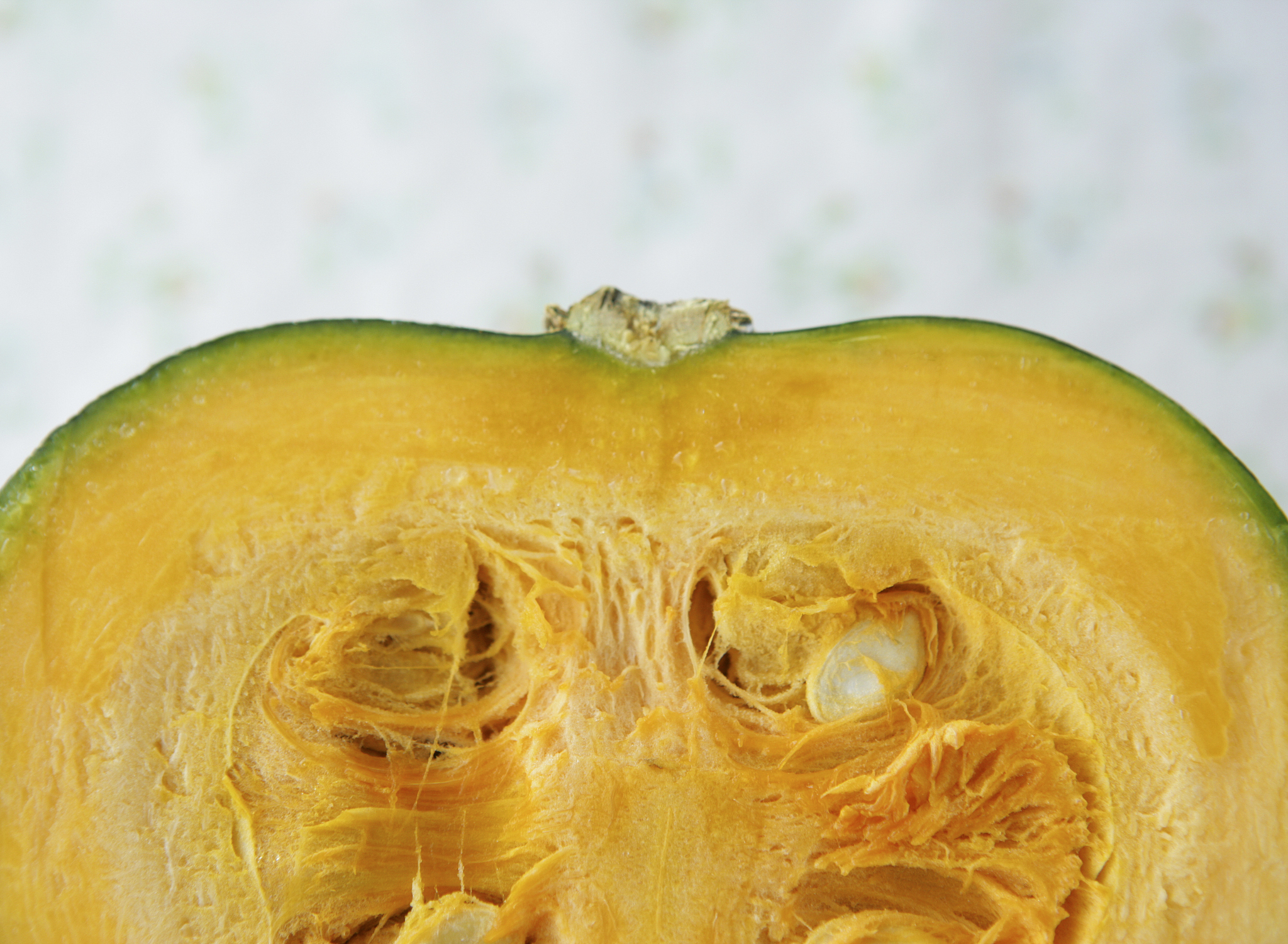 南瓜表面的小白点能吃吗？解答疑惑，放心食用！