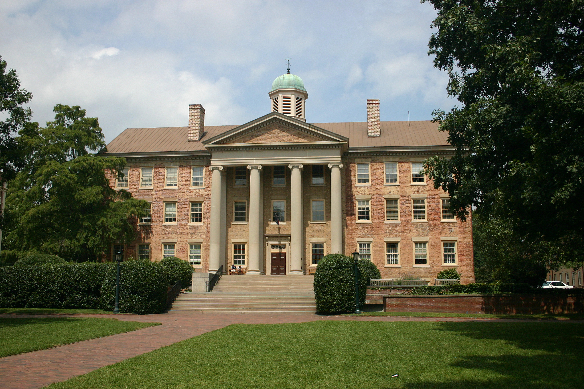 south building unc-chapel hill
