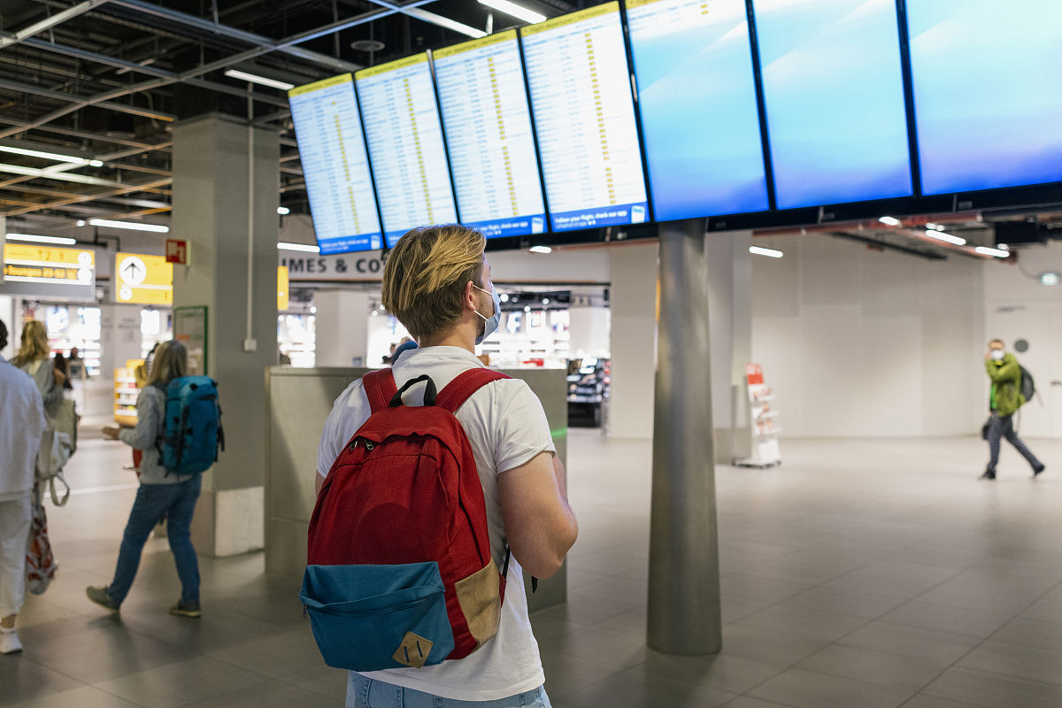 行李直达跨天中转，需要取行李吗？