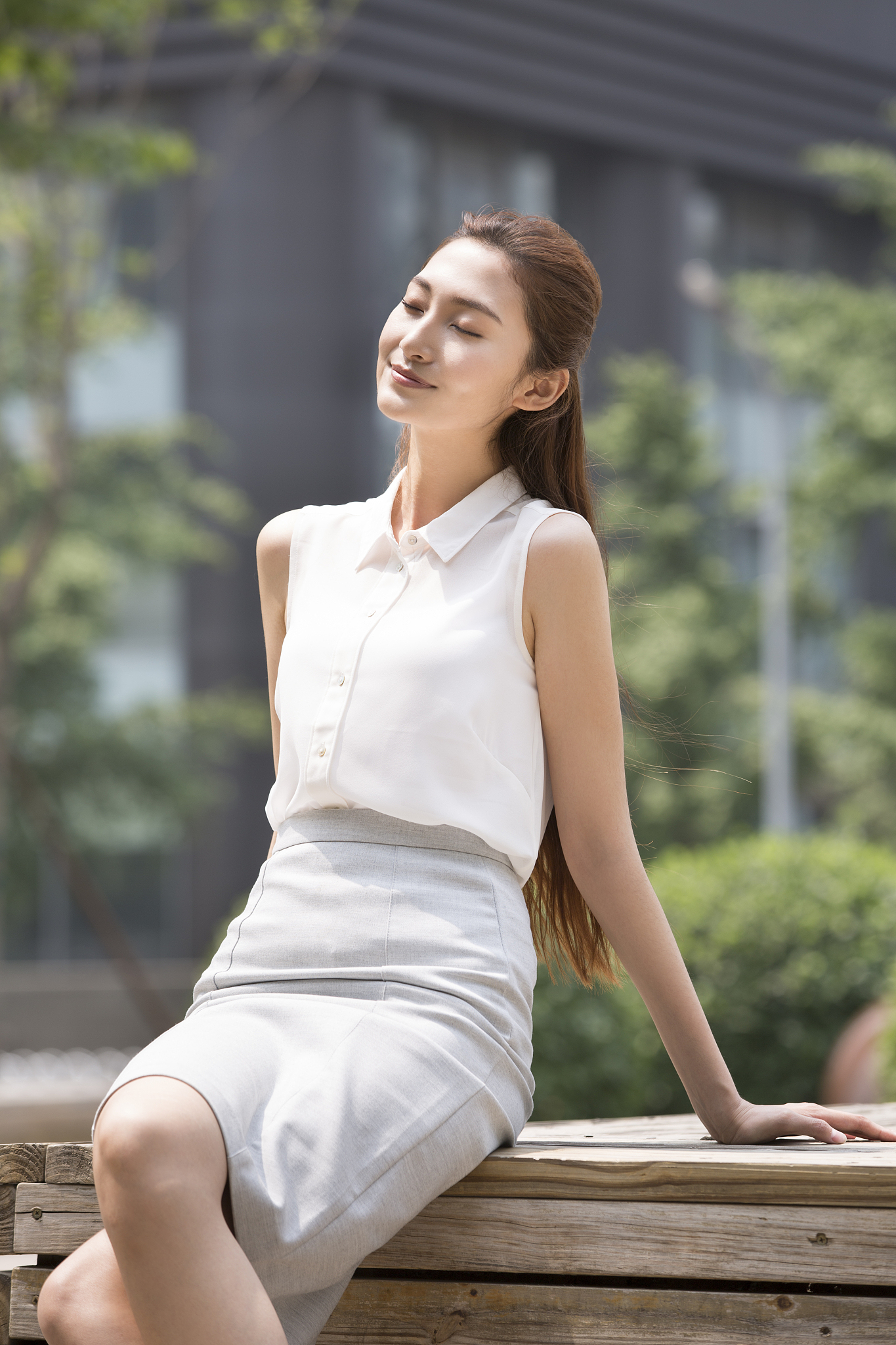 优雅的商务女士