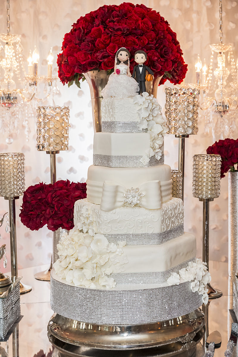 蛋糕店热门产品与服务：定制蛋糕、美味糕点、下午茶