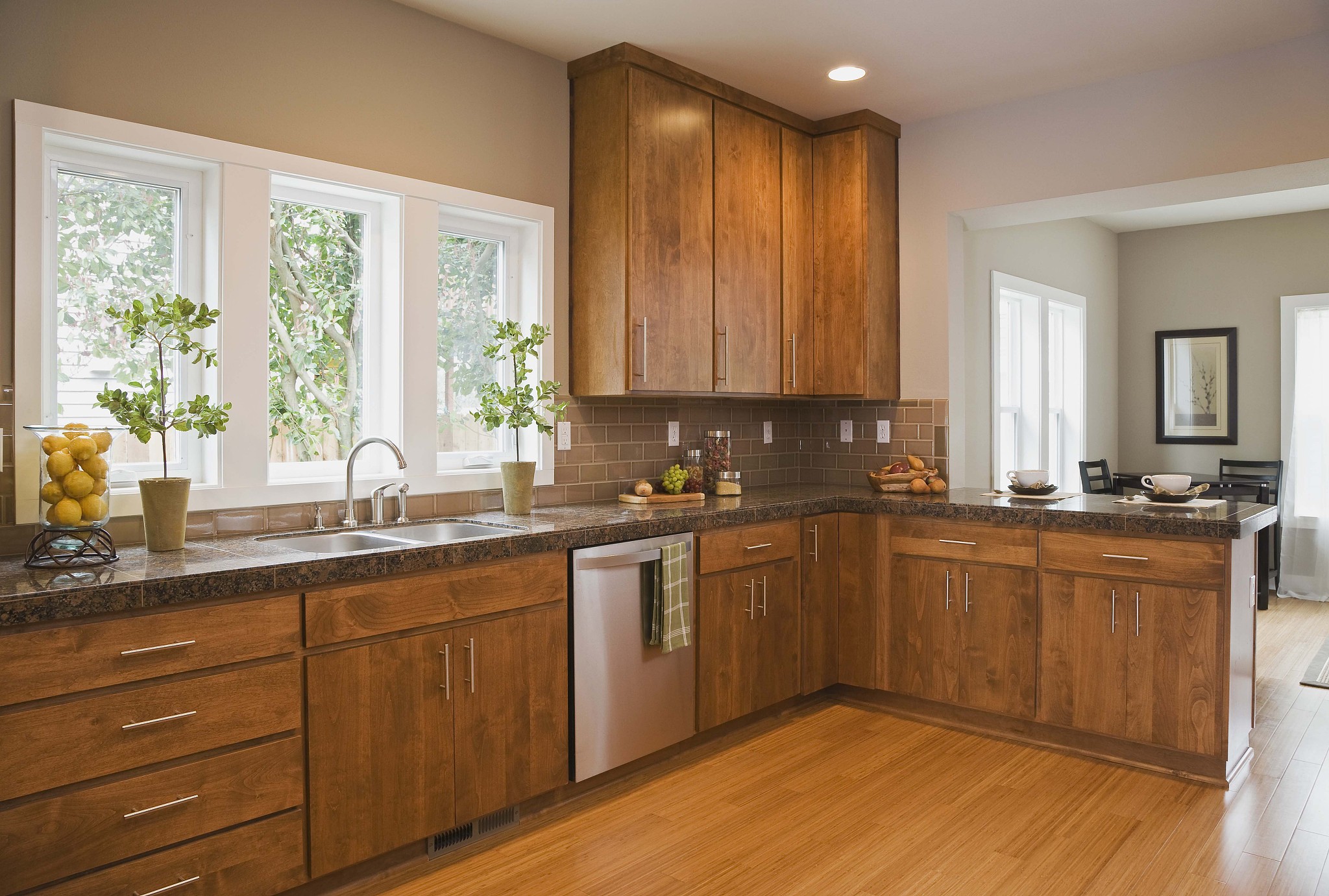 打造美式厨房,享受美食与家的温馨 打造美式厨房,享受美食与家的温馨