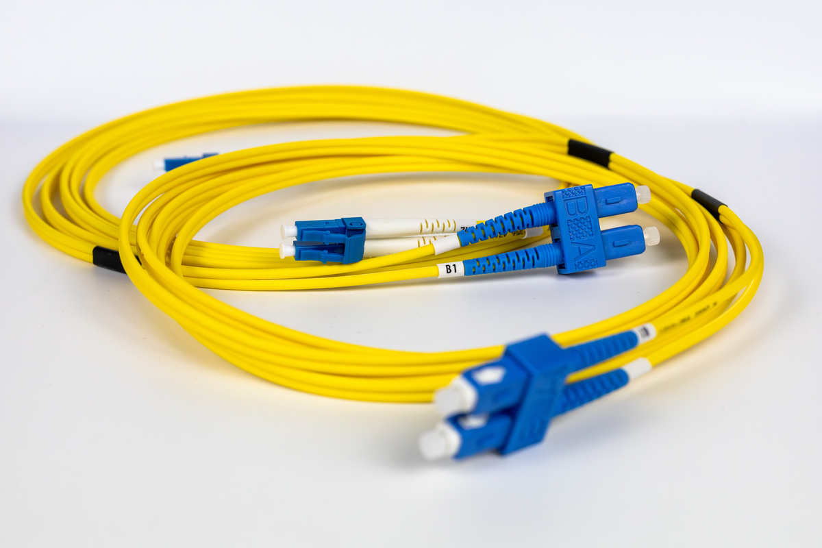 网线型号及选择指南：CAT5、CAT5e、CAT6、CAT6a区别解析