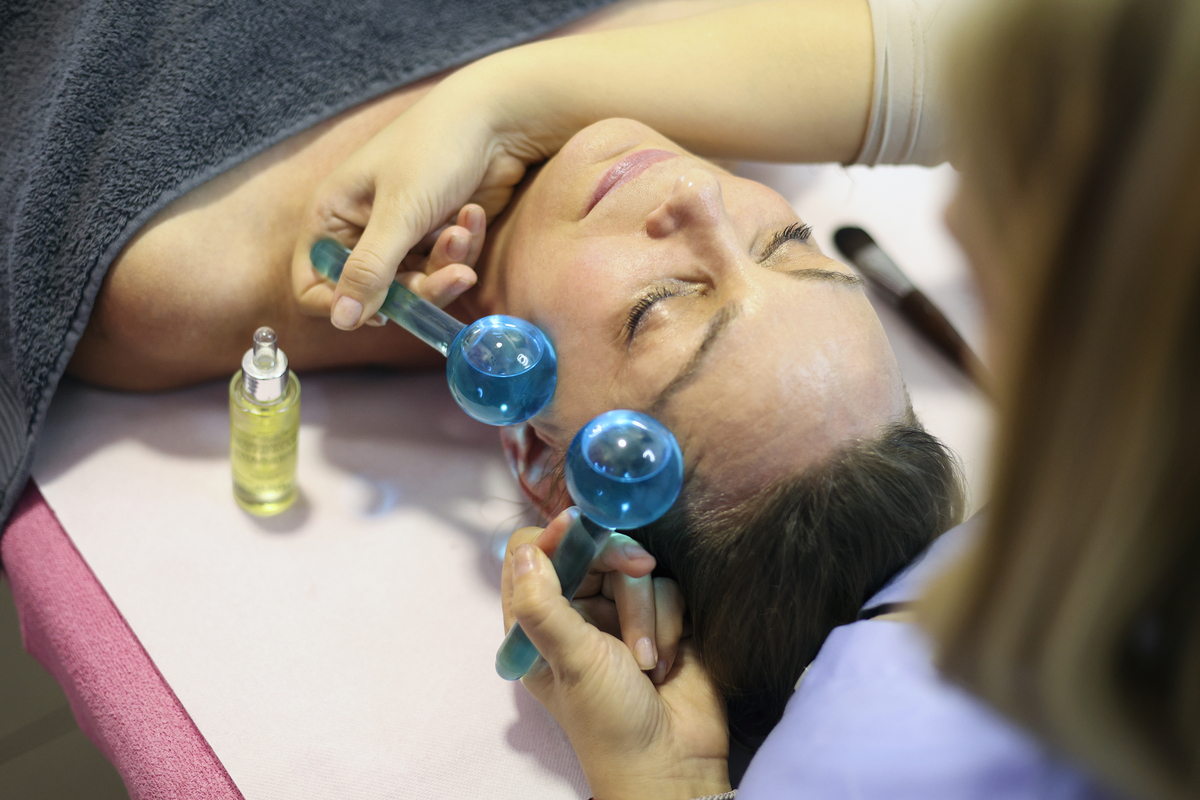 医疗美容行业常见的皮肤治疗方法