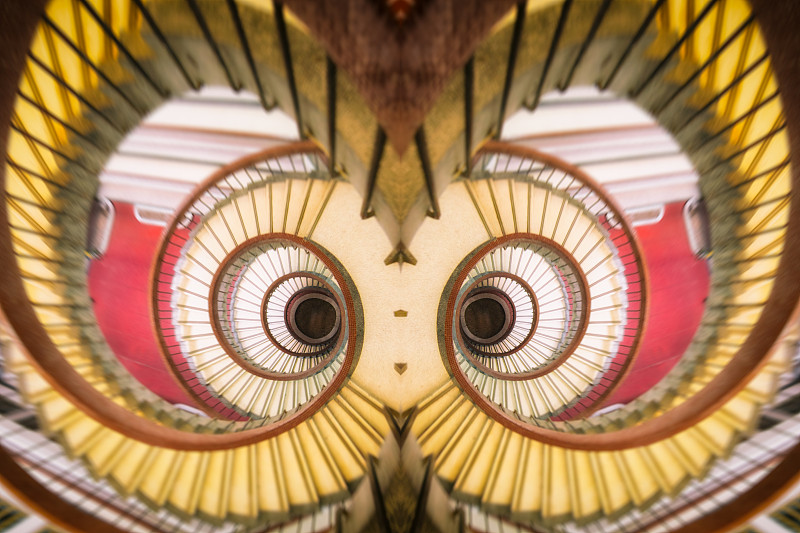 梦见我认识的老人死了又复活了