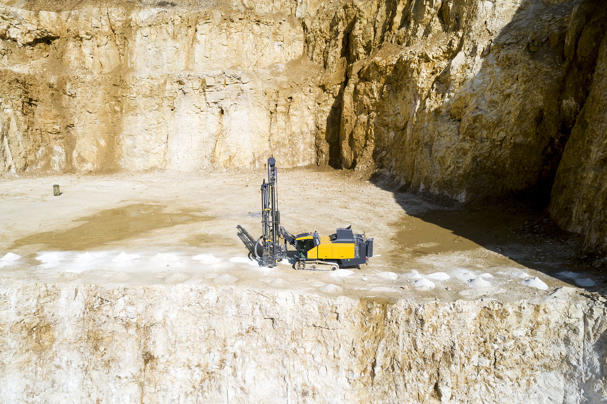 IP三视图分为建模三视图和扁平三视图