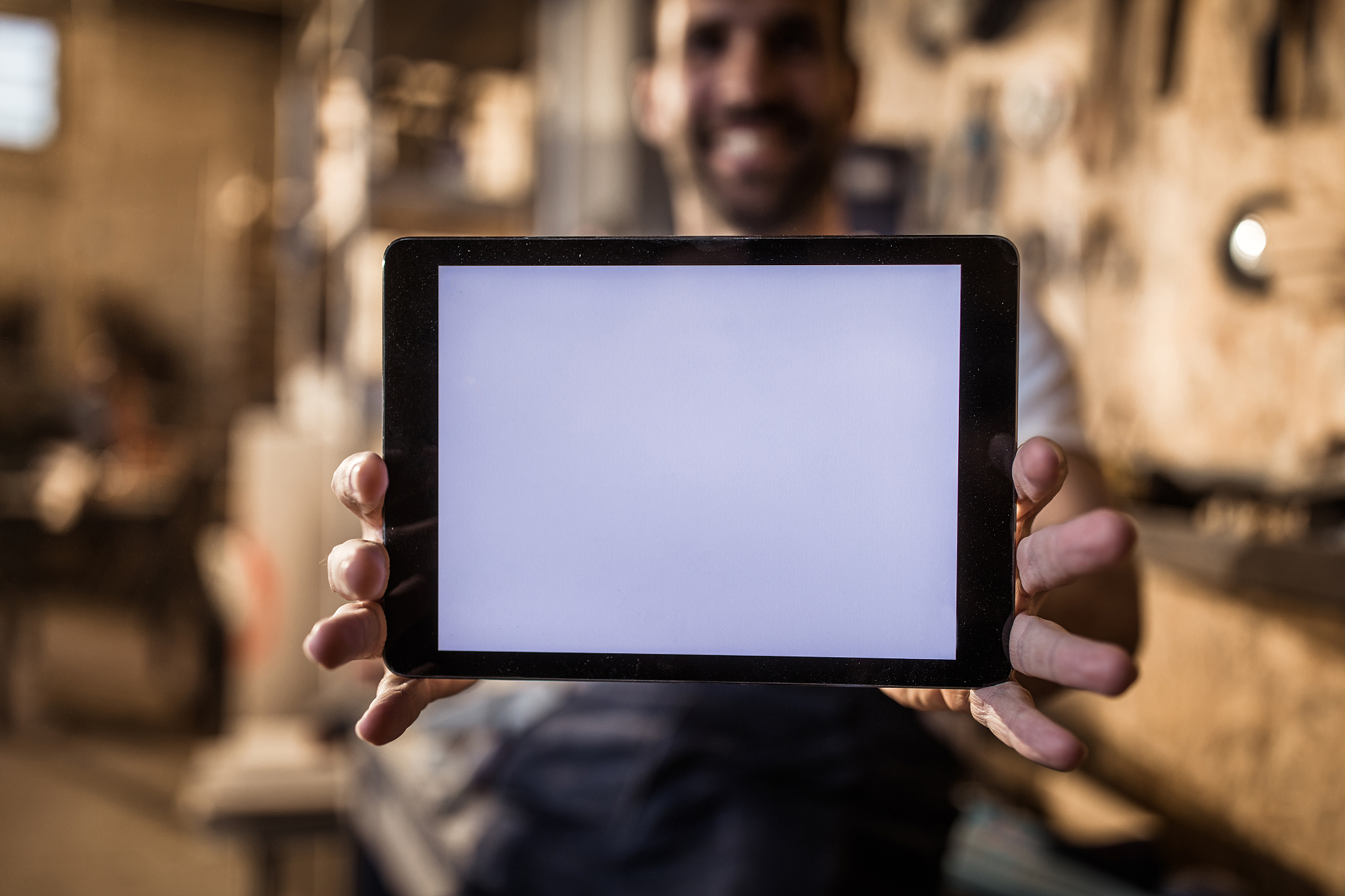 2020年贵州女生读铁路学校学什么专业好