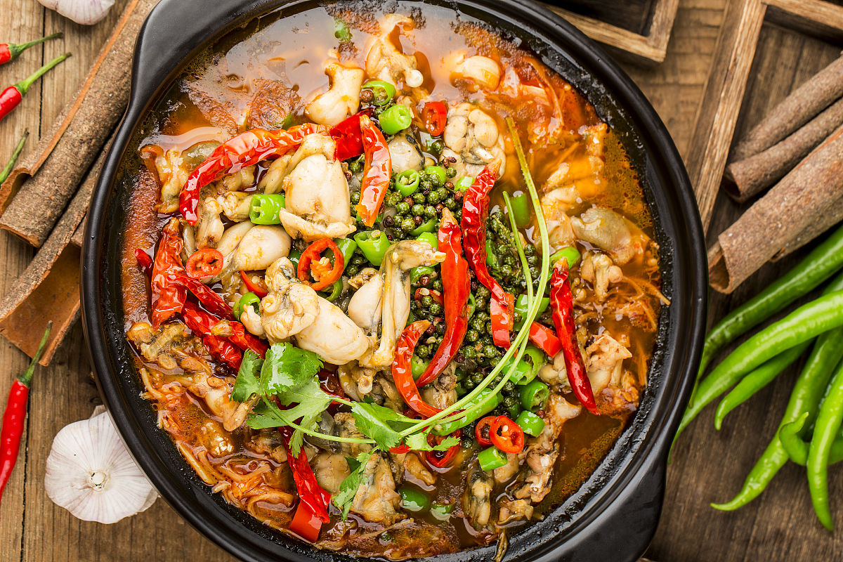 吃蛙肉是一种怎样的体验？ | 味道、口感和文化差异