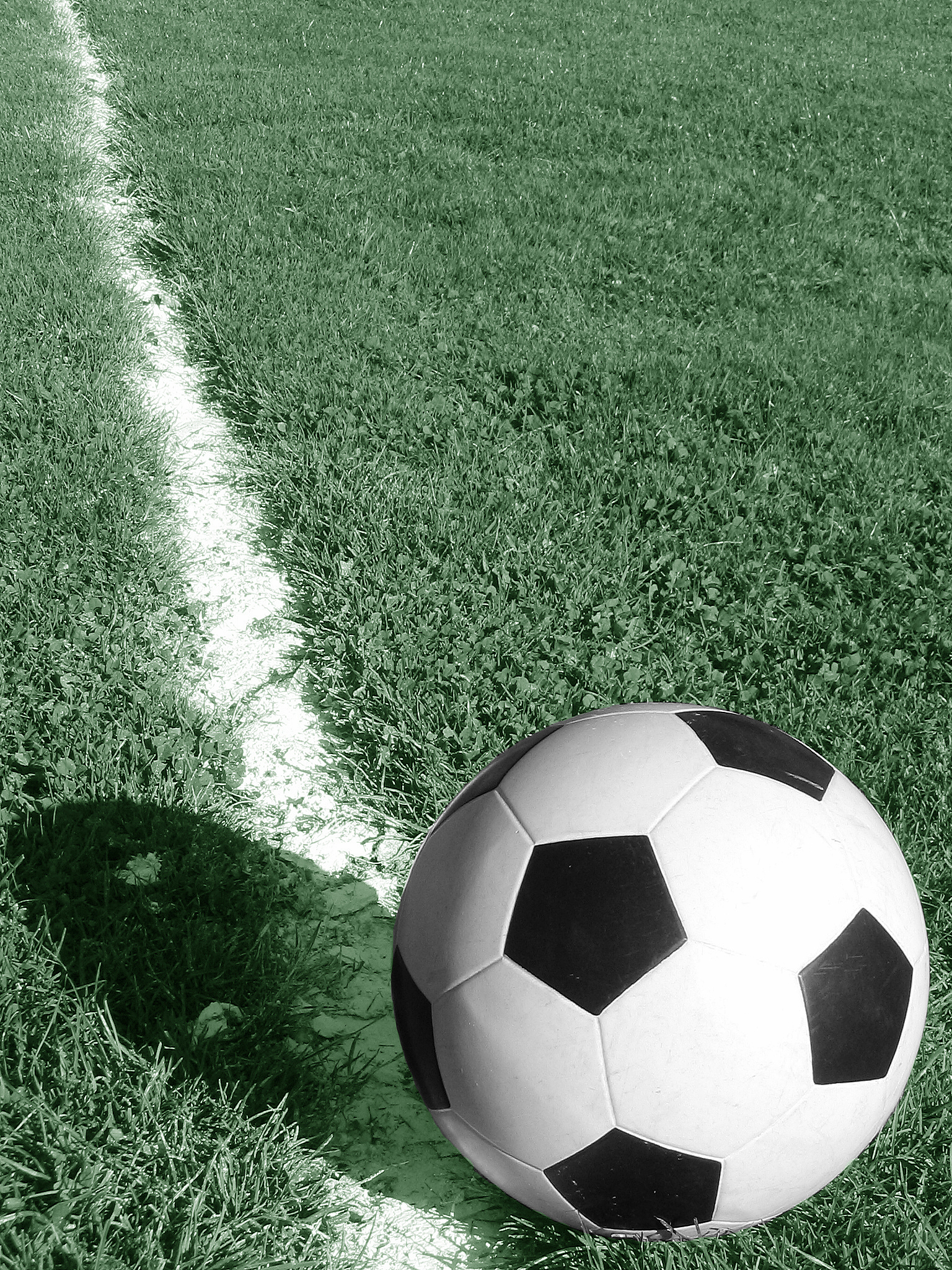 足球基础技巧：脚内侧传球的10个关键要领